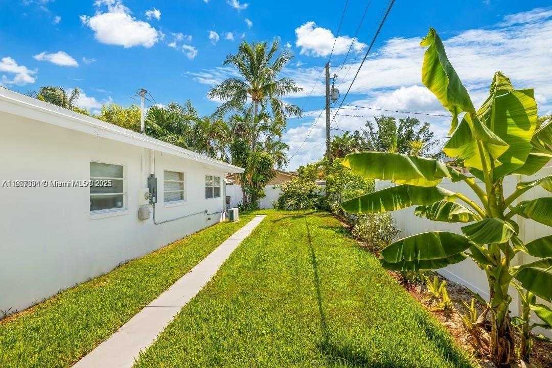 Small Image of 1320 NORTH EAST 27TH AVE, Pompano Beach Number 43