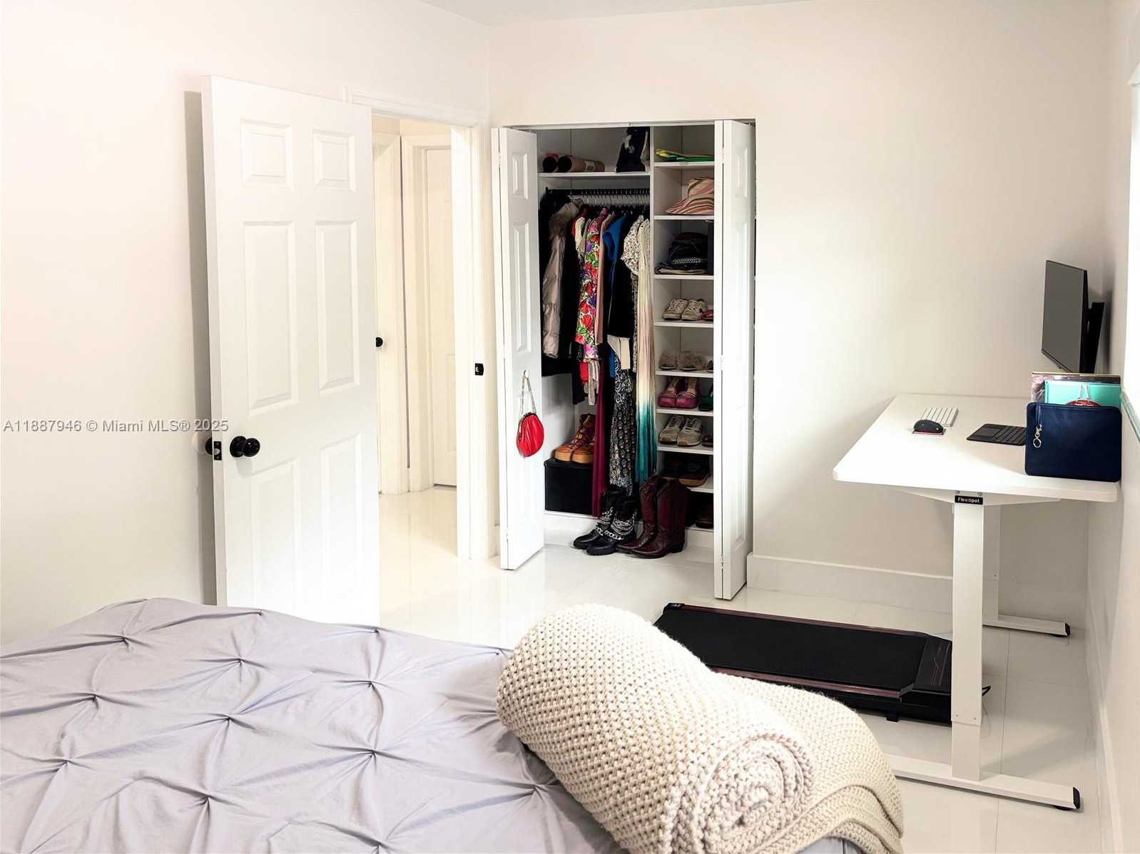 Small Image of 9420 DOMINICAN DR, Cutler Bay Number 17