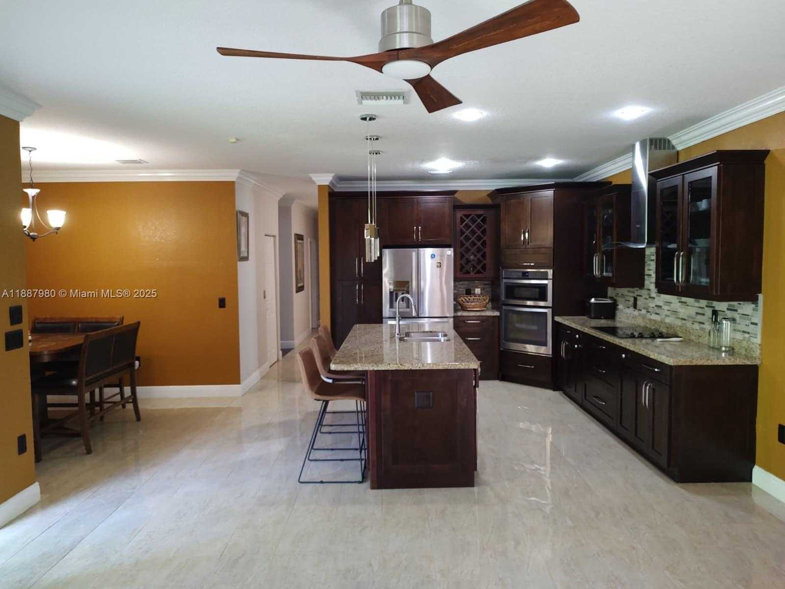 Small Image of 1942 SOUTH WEST 156TH AVE, Miramar Number 12