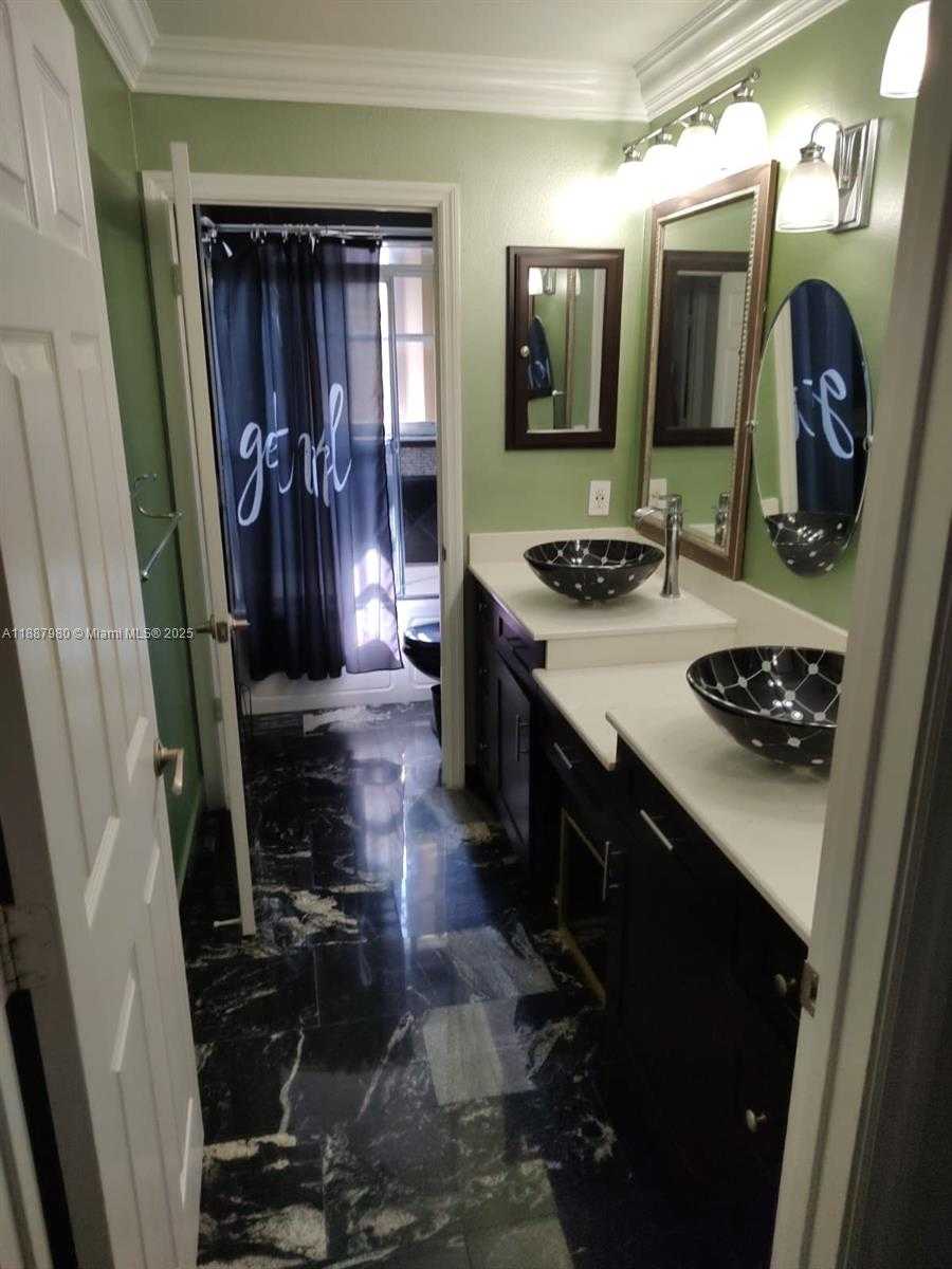 Small Image of 1942 SOUTH WEST 156TH AVE, Miramar Number 31