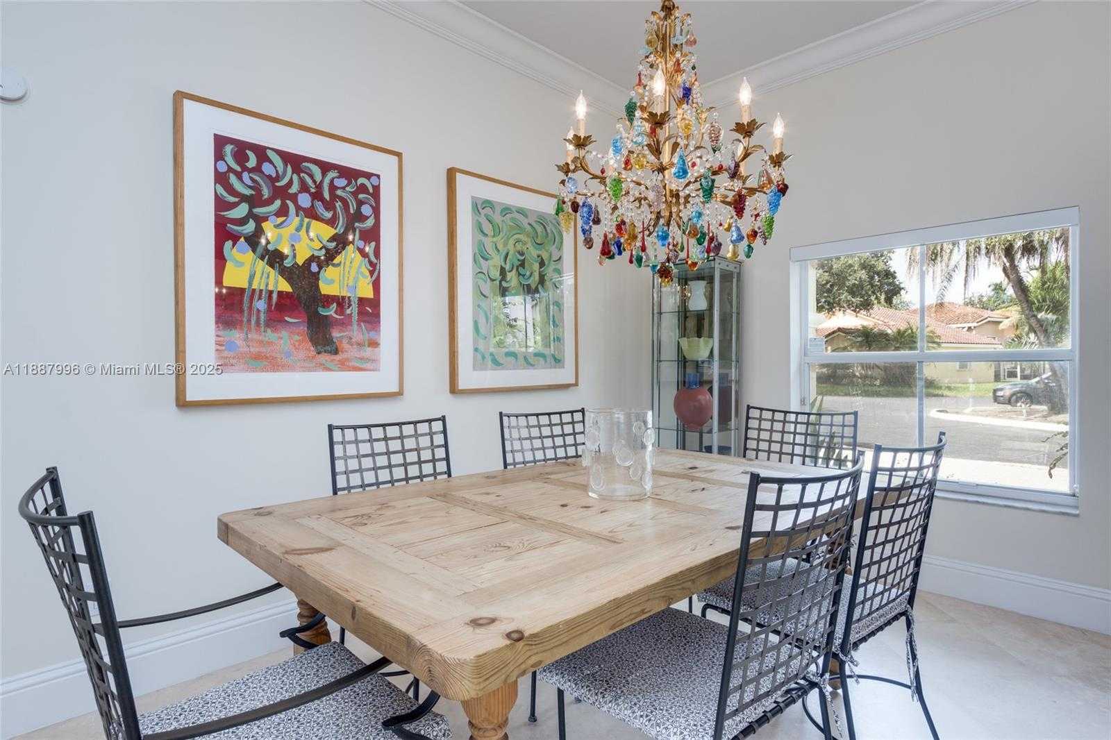 Small Image of 1526 EAST LAKE CT, Hollywood Number 21