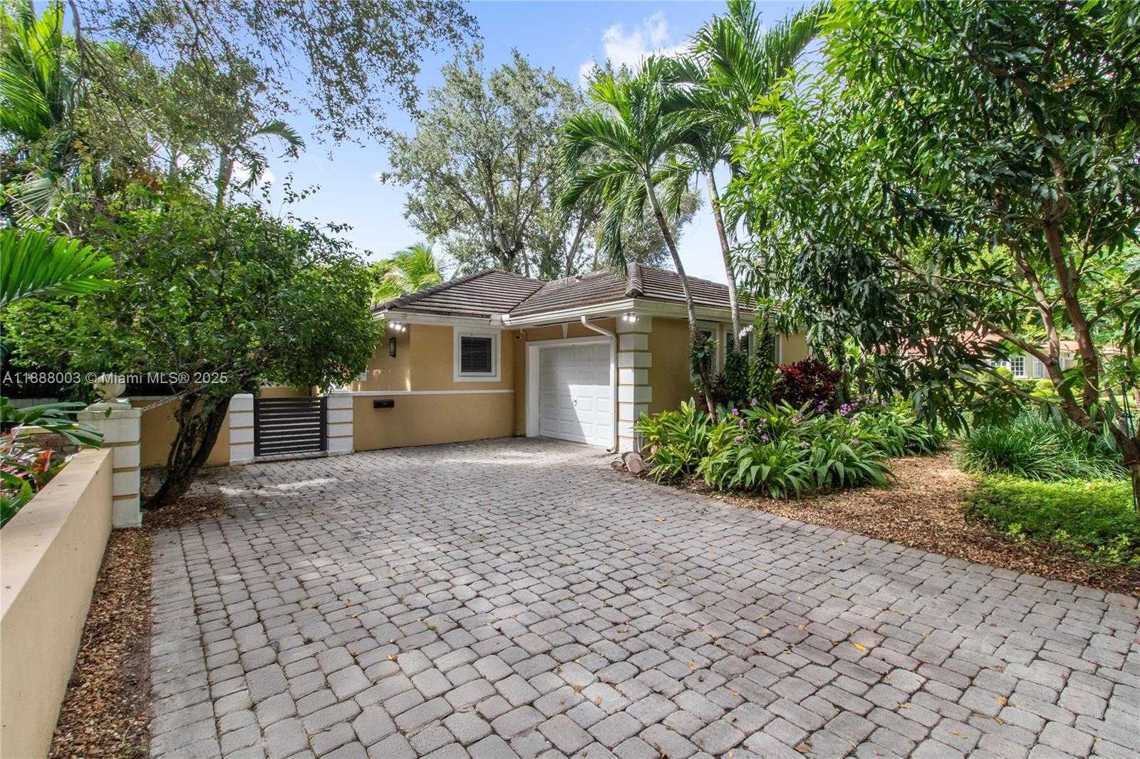 Small Image of 1512 SAN RAFAEL AVE, Coral Gables Number 23