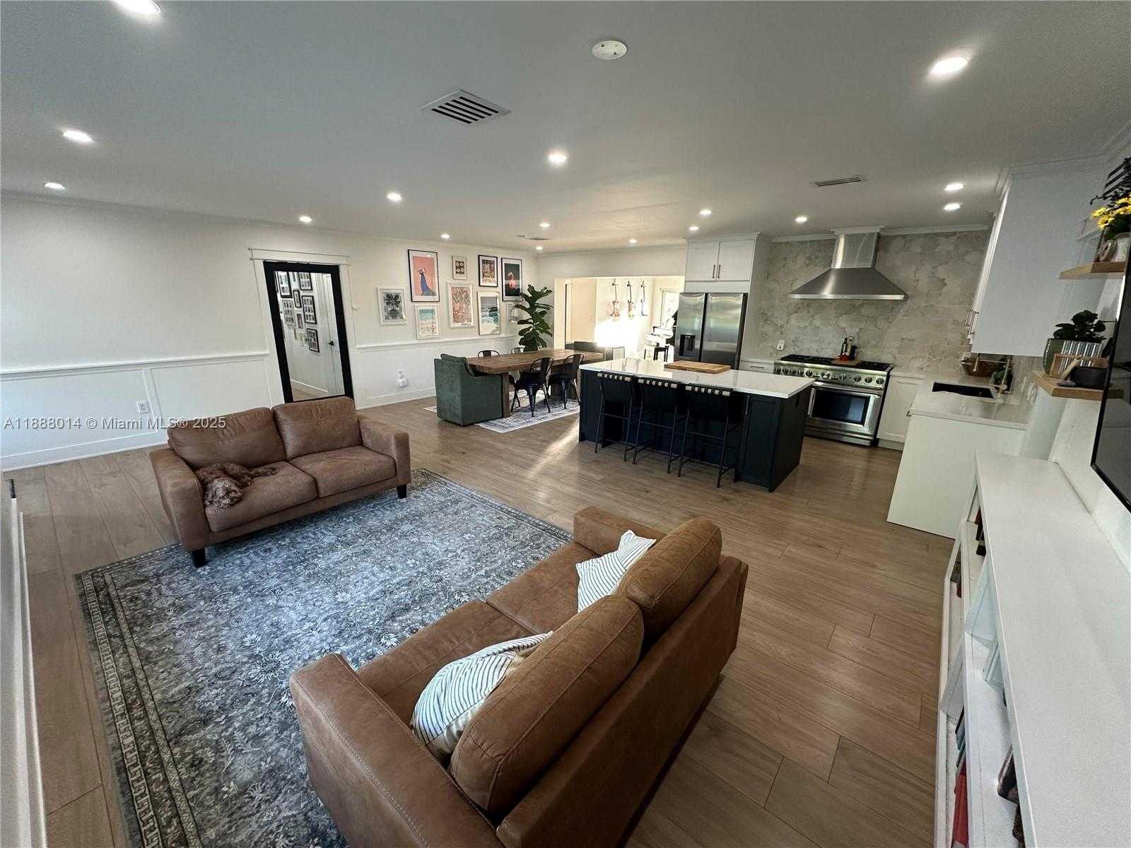 Small Image of 15812 SOUTH WEST 83RD CT, Palmetto Bay Number 8