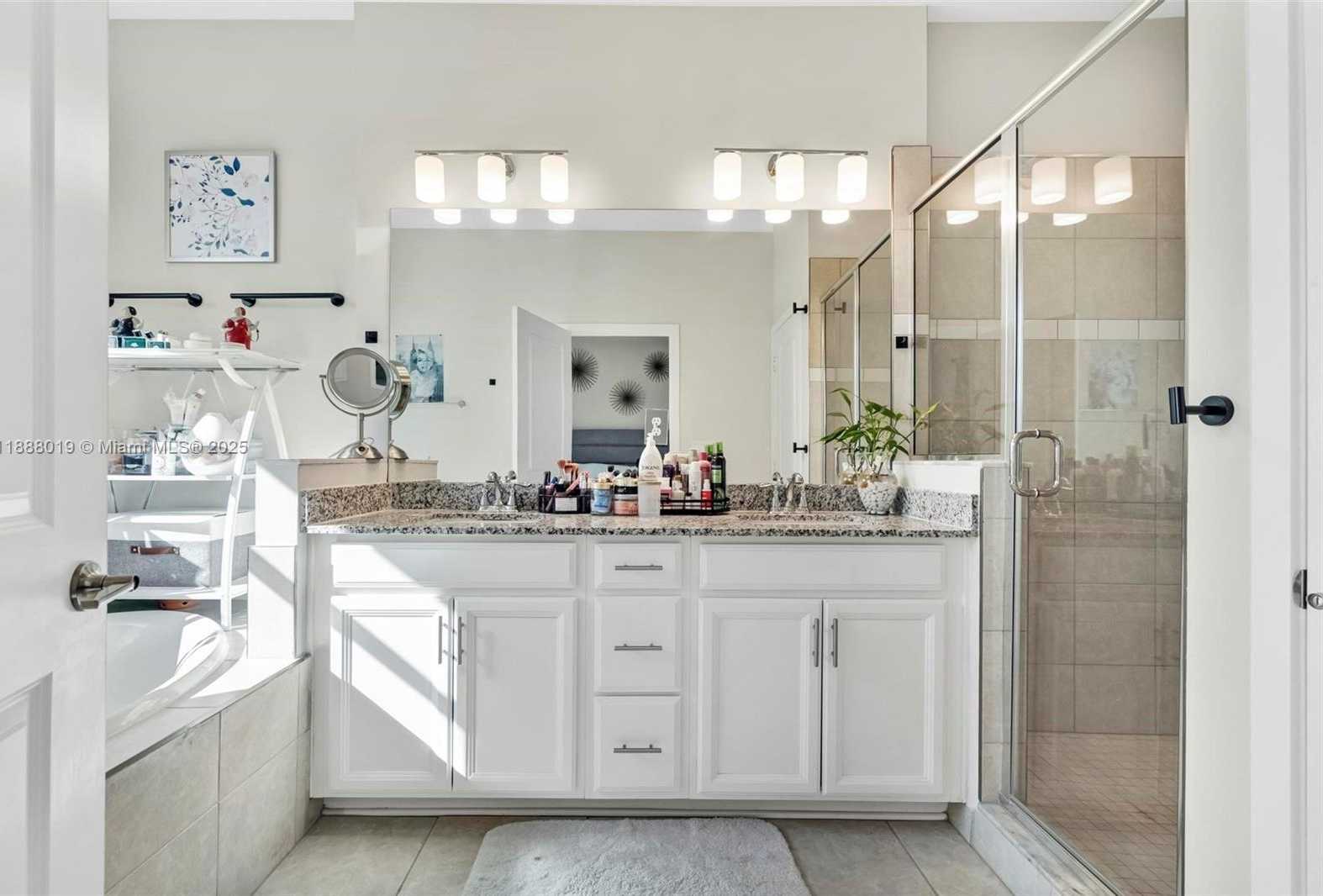 Small Image of 23238 SOUTH WEST 107TH AVE, Homestead Number 11