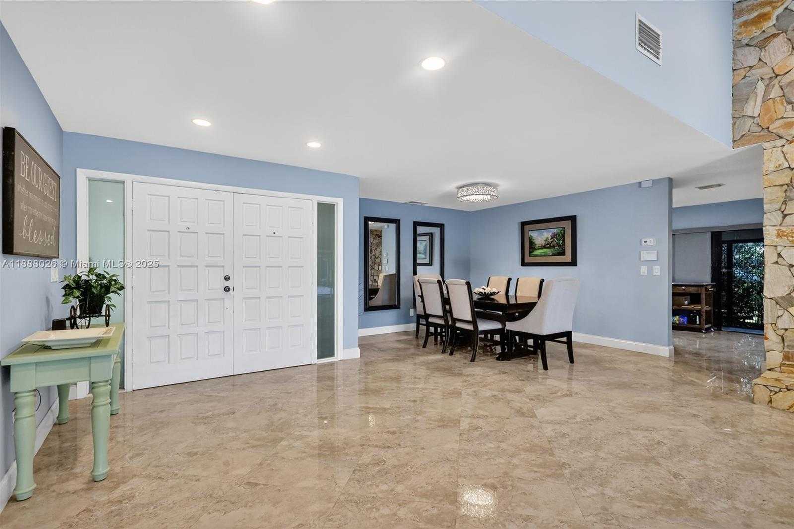 Small Image of 8860 SOUTH WEST 49TH CT, Cooper City Number 12