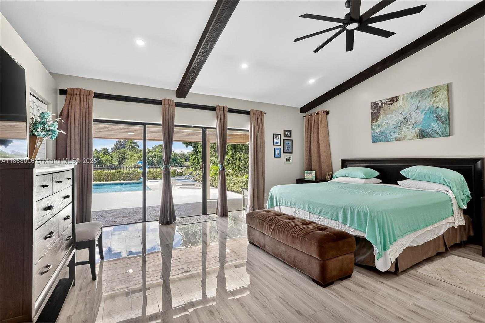 Small Image of 8860 SOUTH WEST 49TH CT, Cooper City Number 16