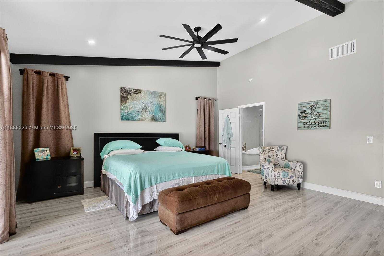 Small Image of 8860 SOUTH WEST 49TH CT, Cooper City Number 17