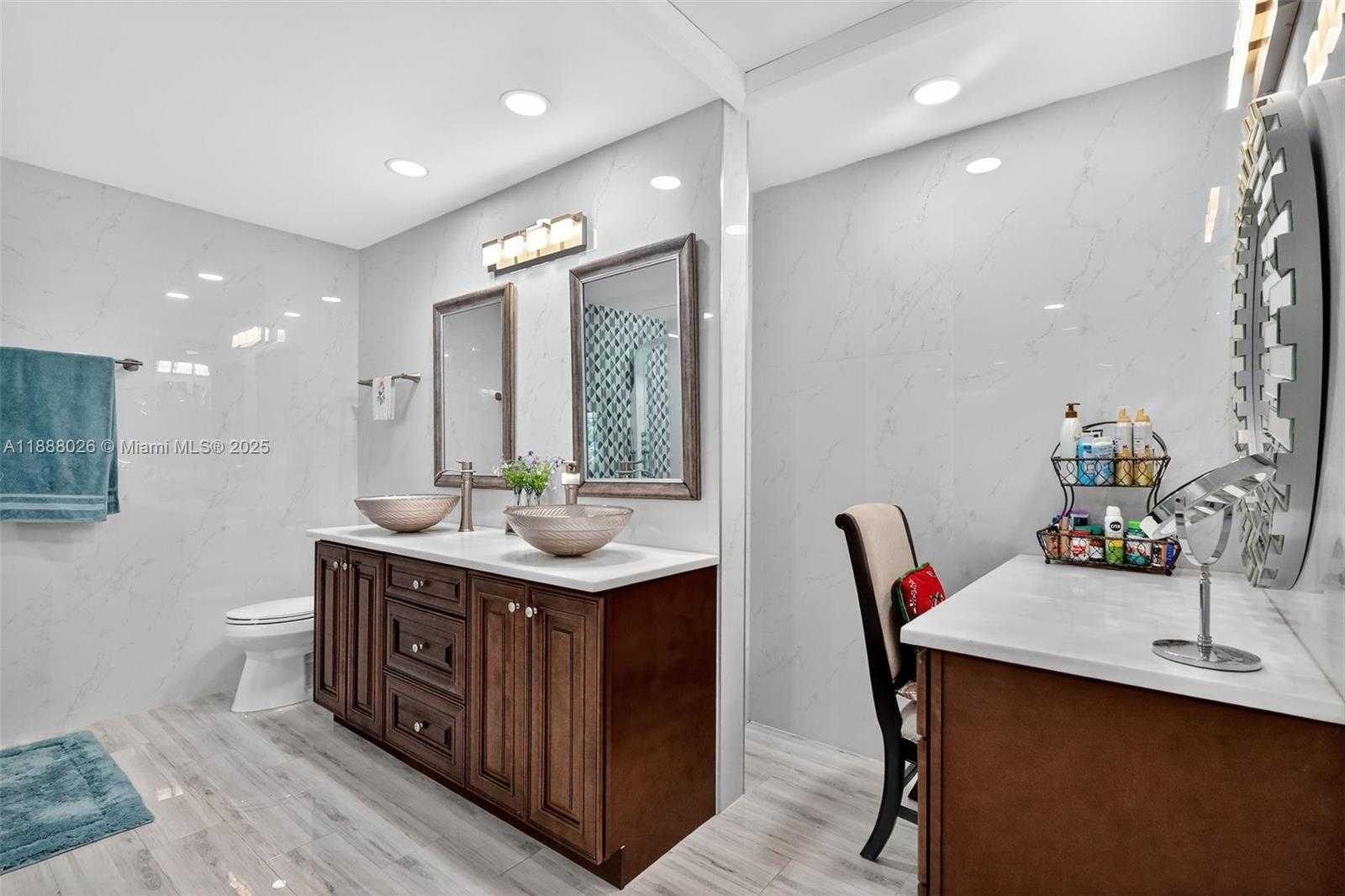 Small Image of 8860 SOUTH WEST 49TH CT, Cooper City Number 28