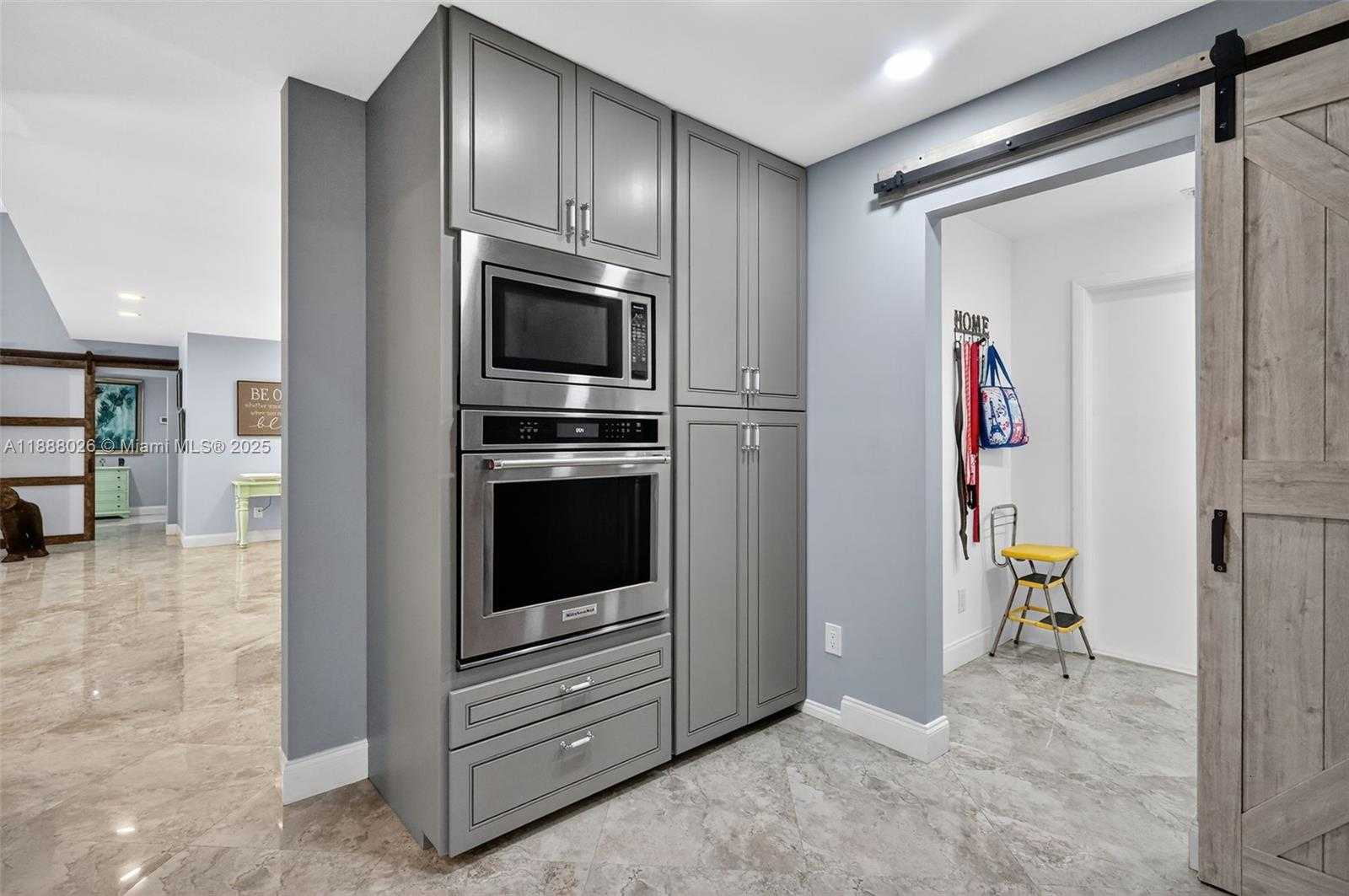 Small Image of 8860 SOUTH WEST 49TH CT, Cooper City Number 42