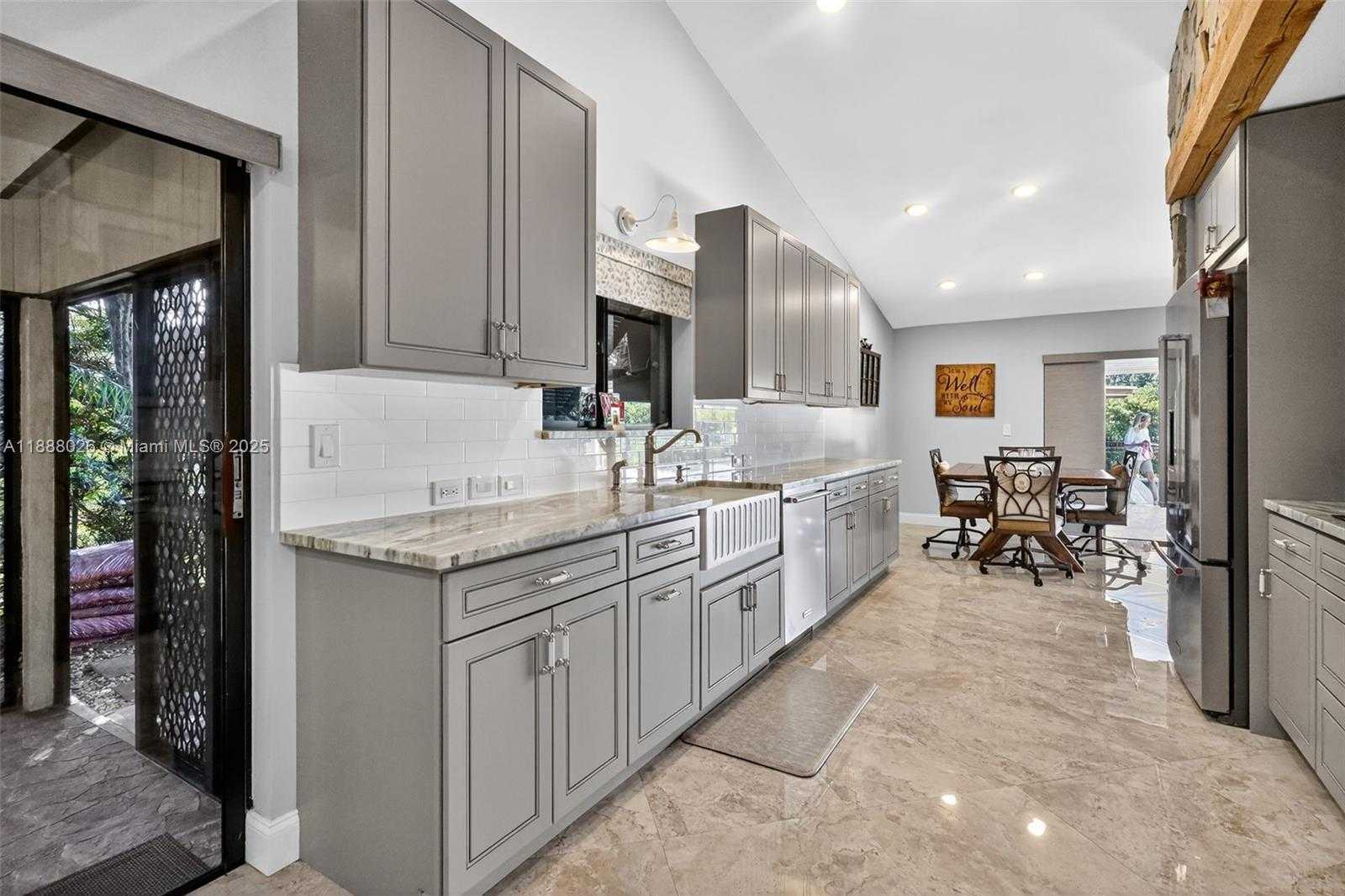 Small Image of 8860 SOUTH WEST 49TH CT, Cooper City Number 45
