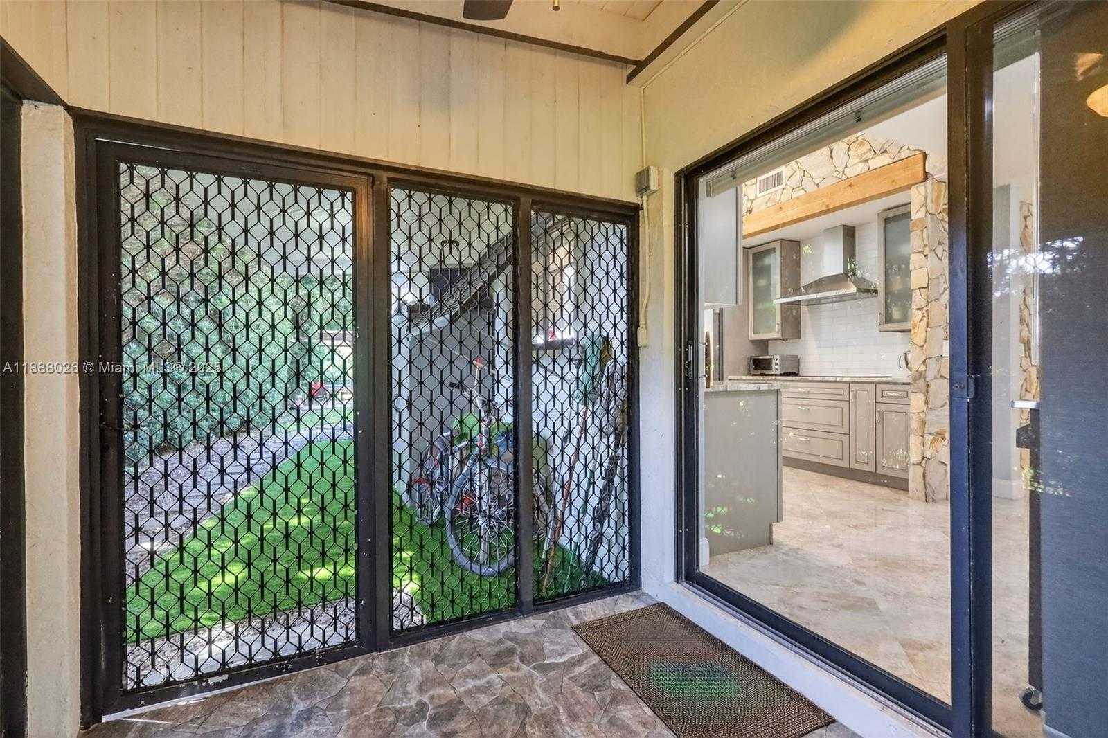 Small Image of 8860 SOUTH WEST 49TH CT, Cooper City Number 54