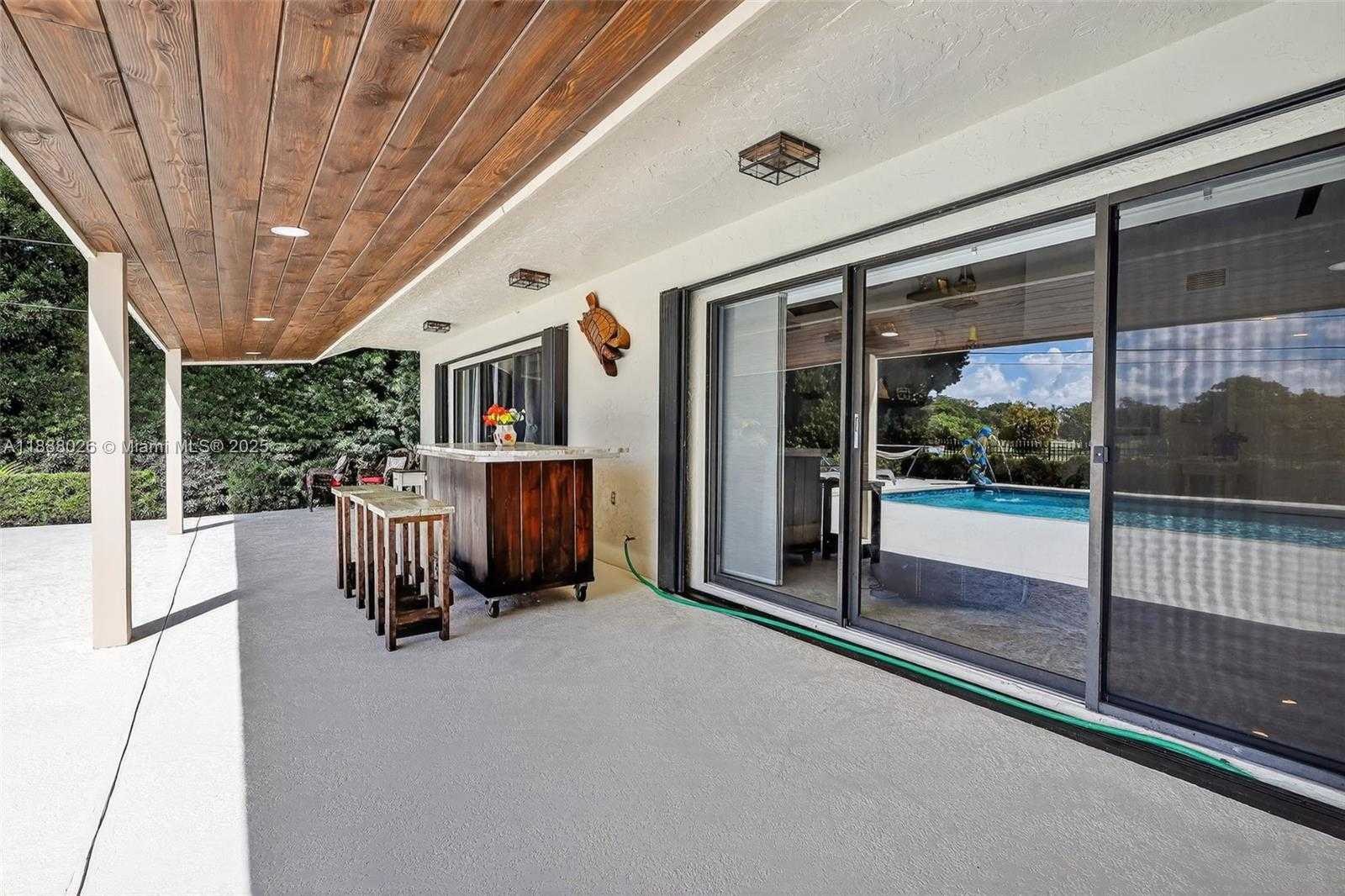 Small Image of 8860 SOUTH WEST 49TH CT, Cooper City Number 58