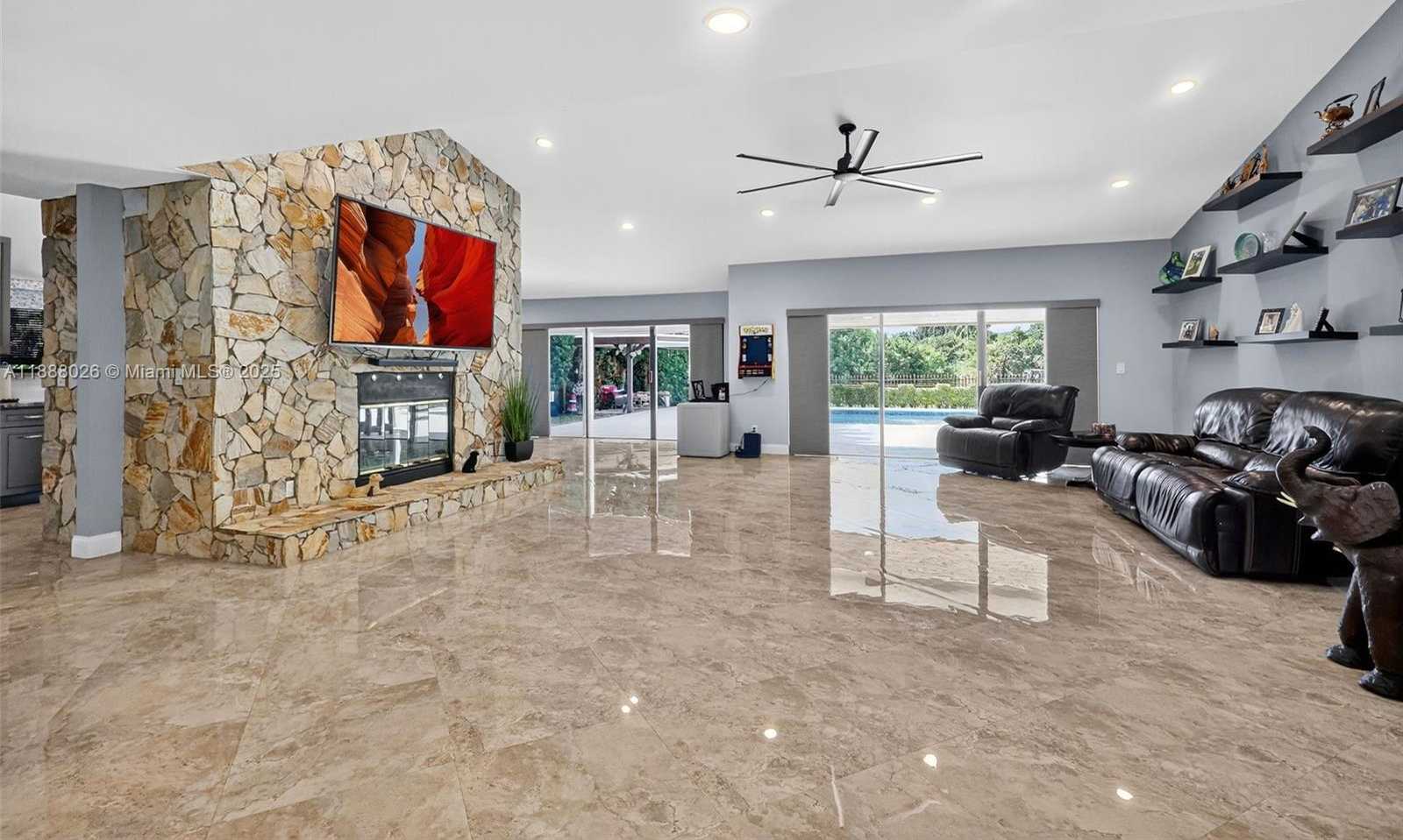 Small Image of 8860 SOUTH WEST 49TH CT, Cooper City Number 6