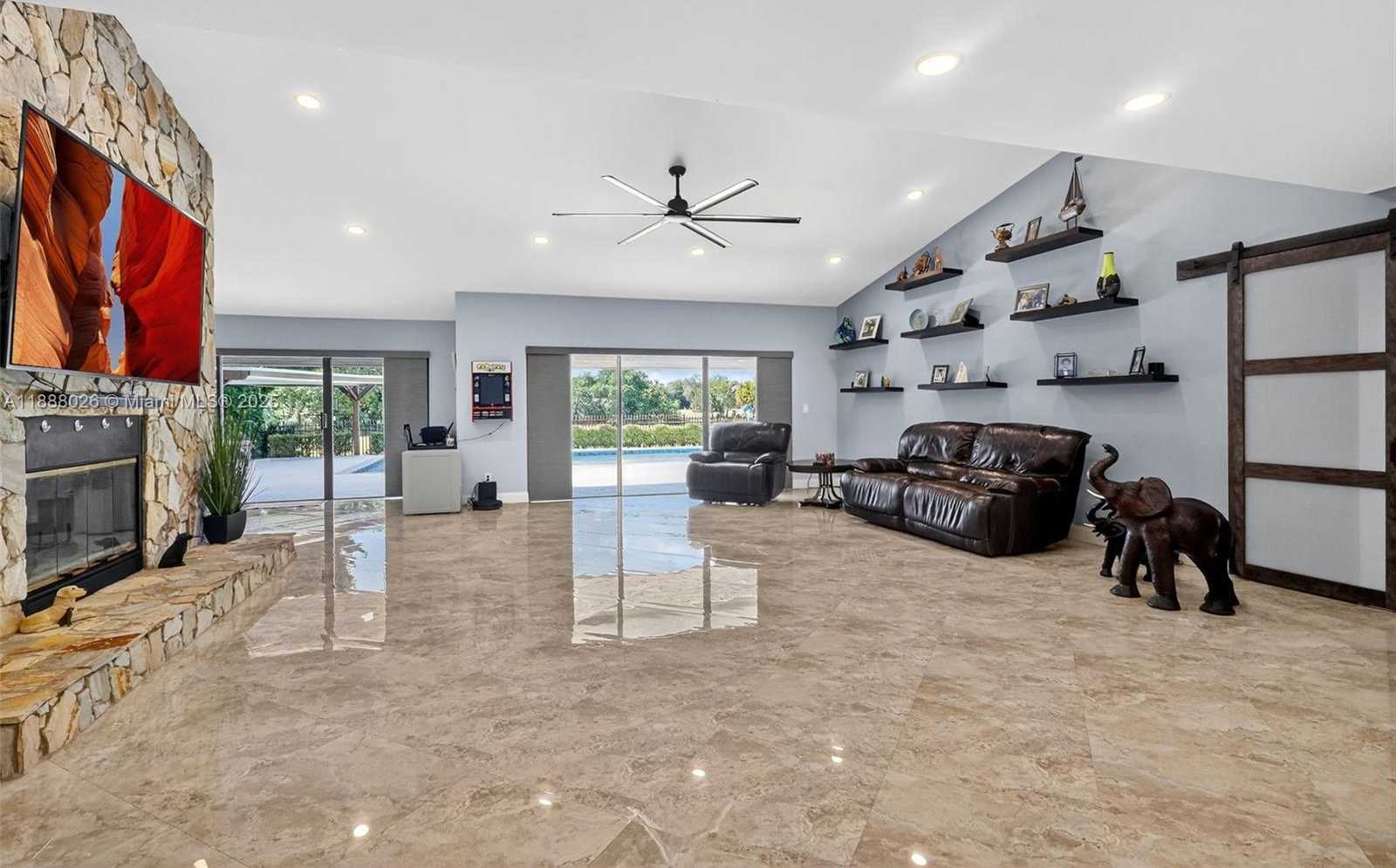 Small Image of 8860 SOUTH WEST 49TH CT, Cooper City Number 7