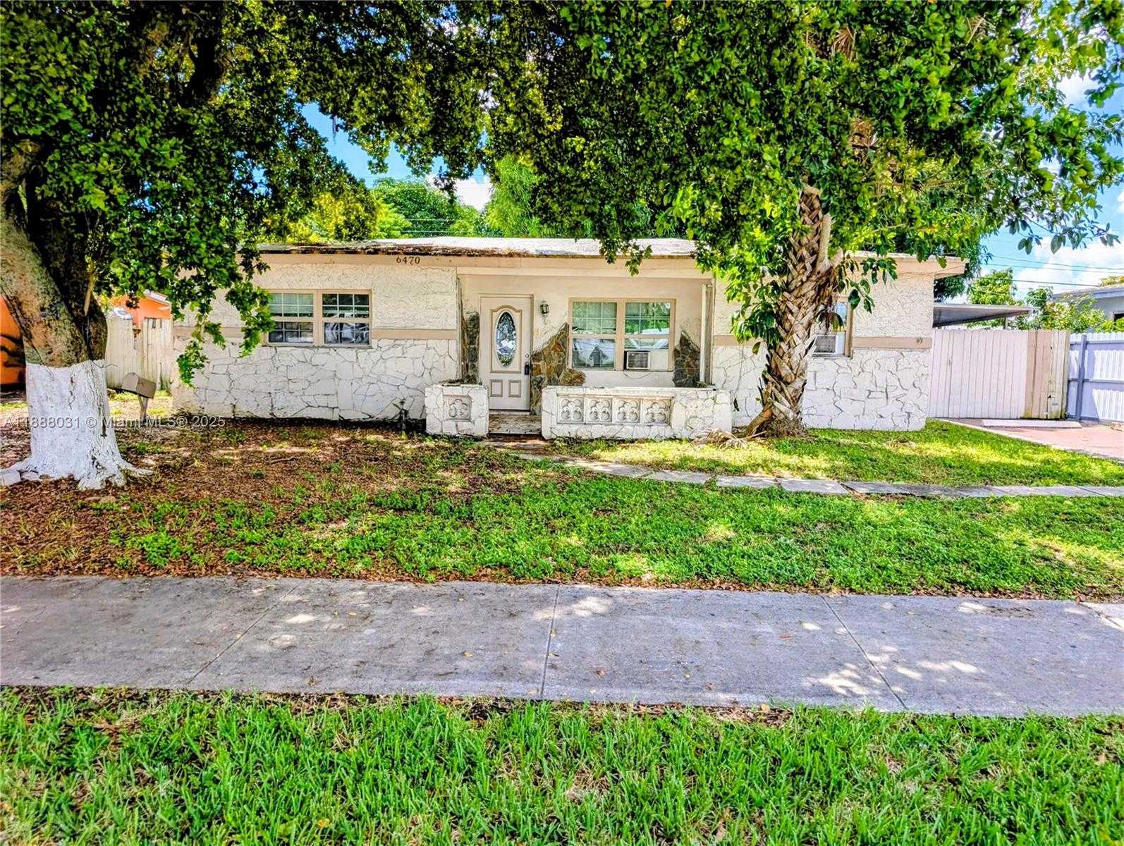 Small Image of 6470 MIRAMAR PKWY, Miramar Number 37