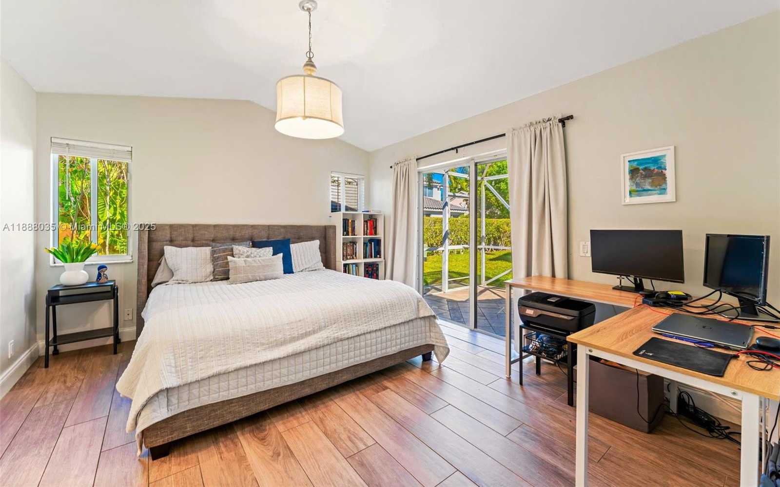 Small Image of 1536 SALERNO CIR, Weston Number 11