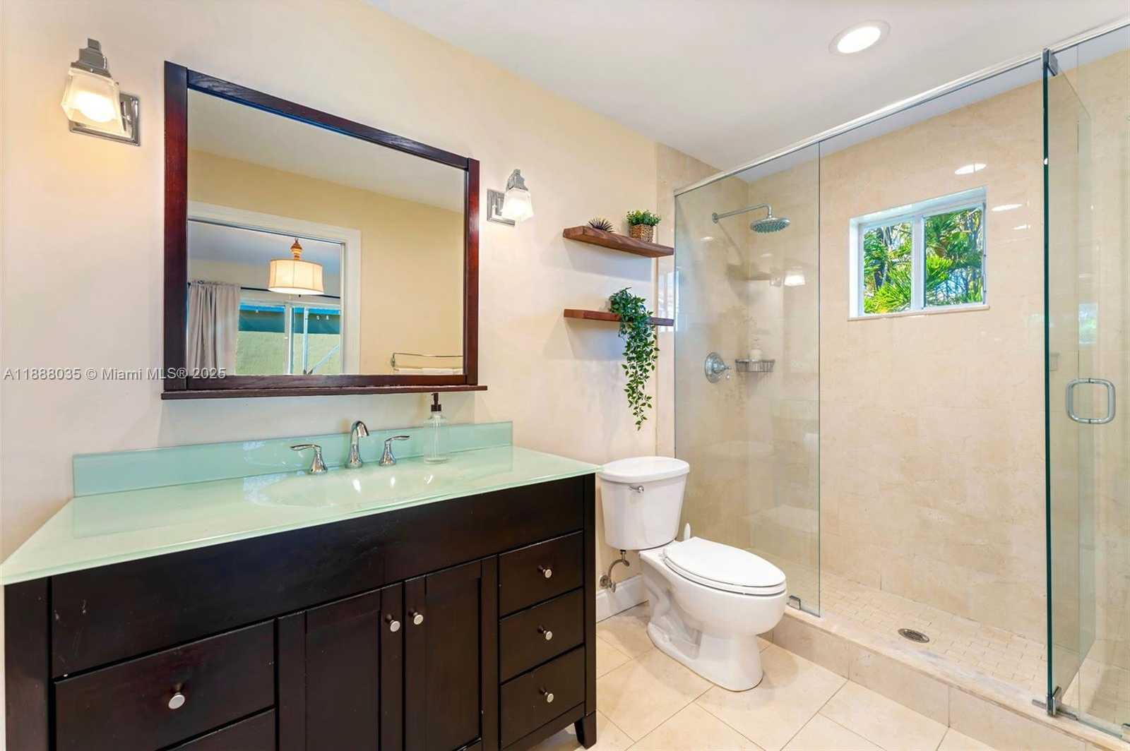 Small Image of 1536 SALERNO CIR, Weston Number 13