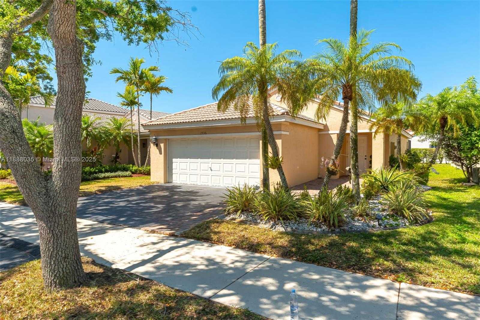Small Image of 1536 SALERNO CIR, Weston Number 5