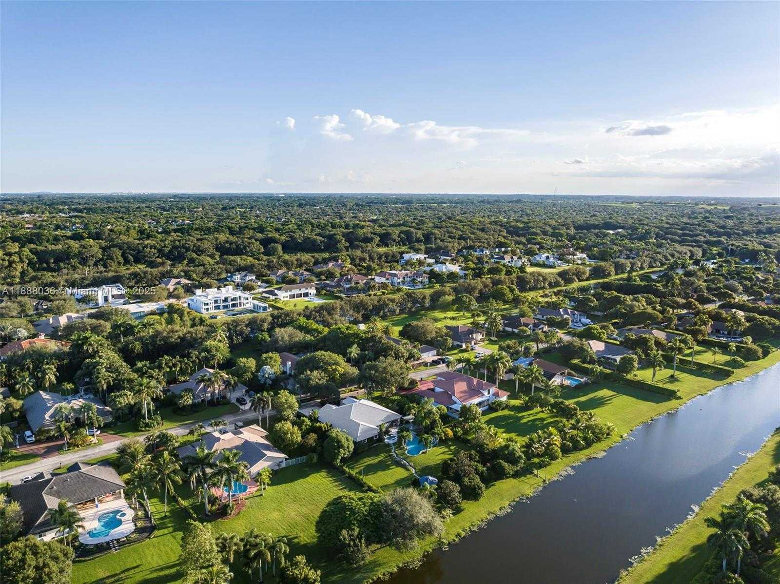 Small Image of 12555 SOUTH WEST 34TH PL, Davie Number 29