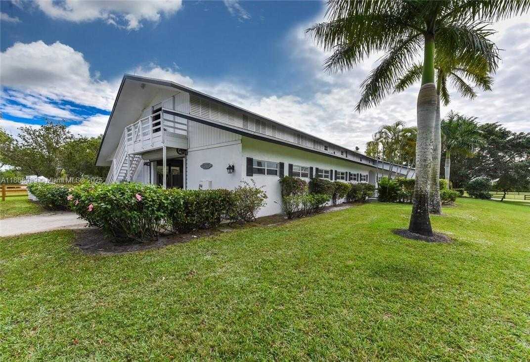 Small Image of 14390 PALM BEACH POINT BLVD, Wellington Number 16