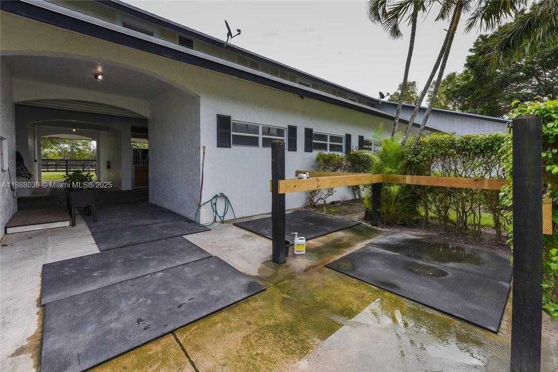 Small Image of 14390 PALM BEACH POINT BLVD, Wellington Number 19
