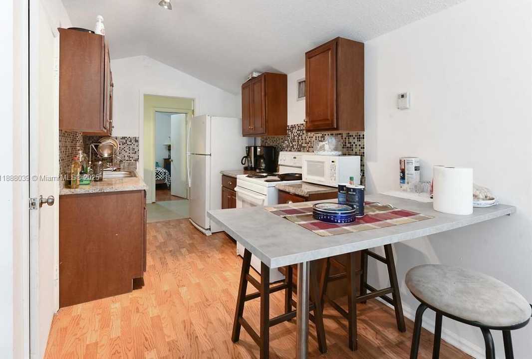 Small Image of 14390 PALM BEACH POINT BLVD, Wellington Number 28