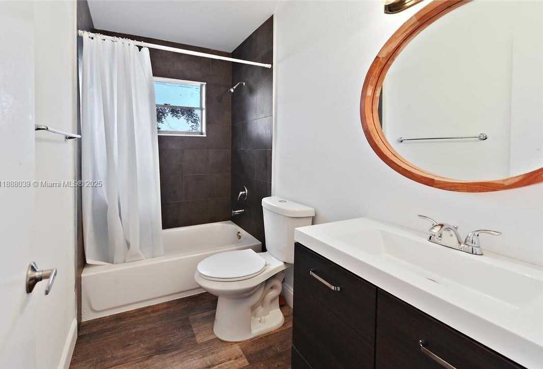 Small Image of 14390 PALM BEACH POINT BLVD, Wellington Number 35