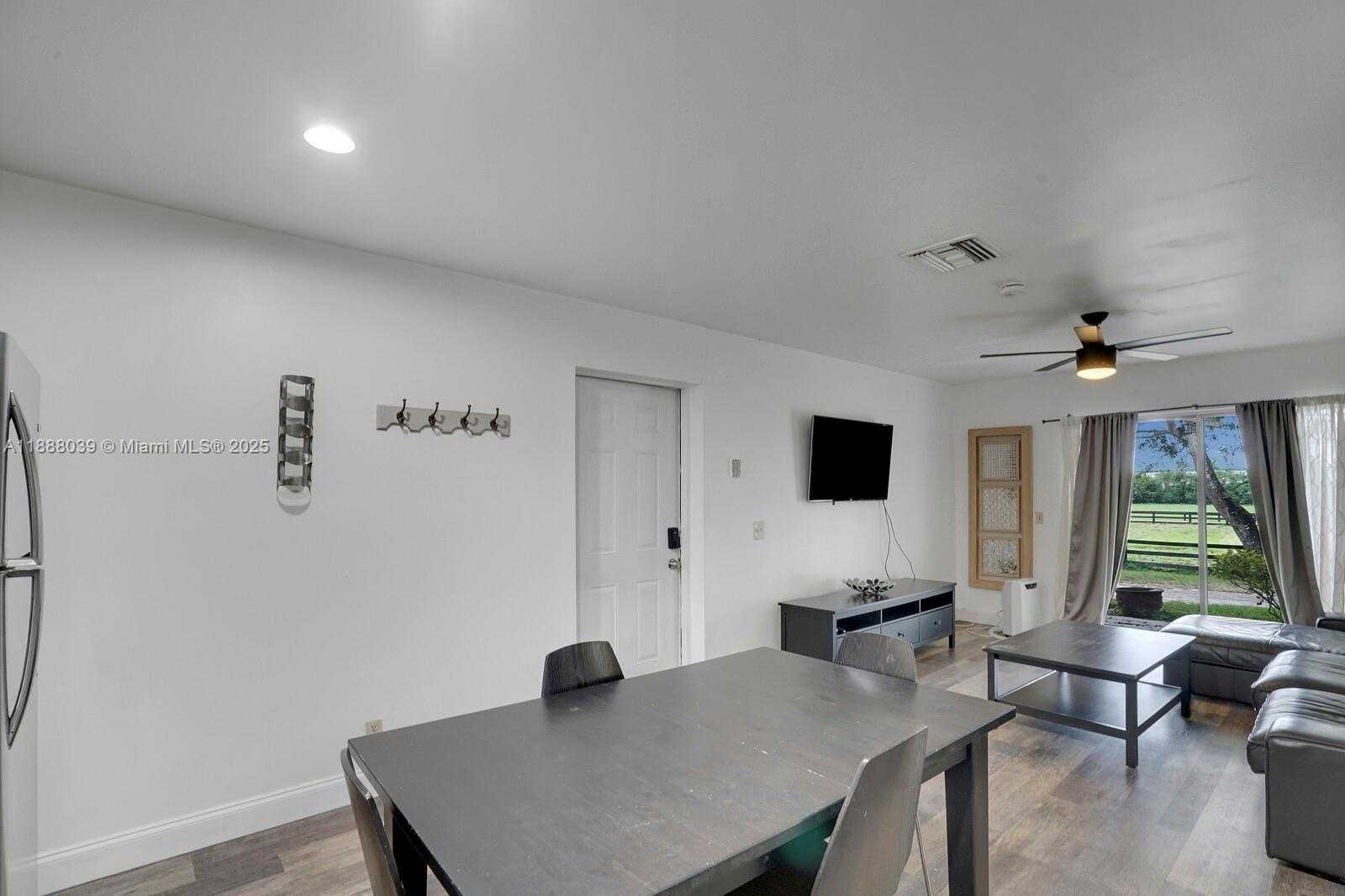 Small Image of 14390 PALM BEACH POINT BLVD, Wellington Number 43