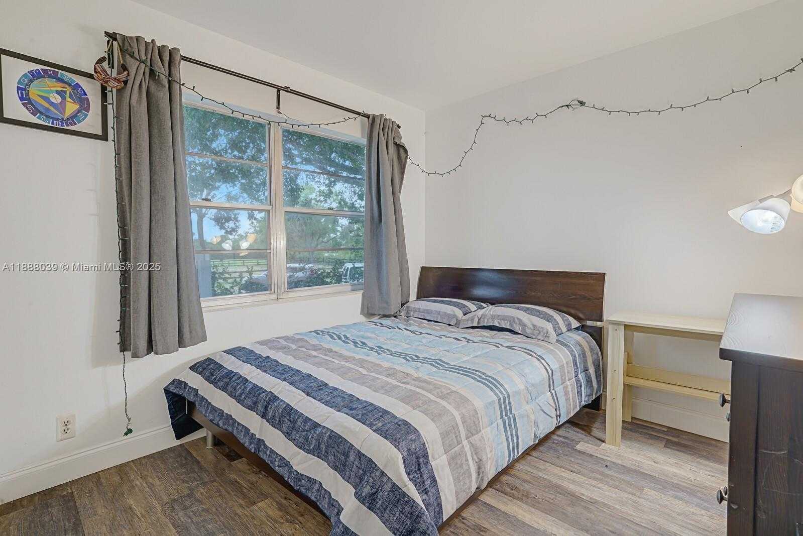 Small Image of 14390 PALM BEACH POINT BLVD, Wellington Number 47