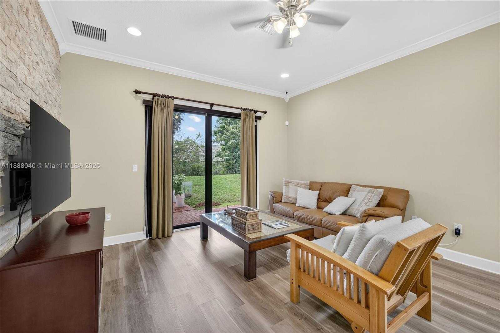 Small Image of 5316 NORTH WEST 48TH LN, Tamarac Number 12