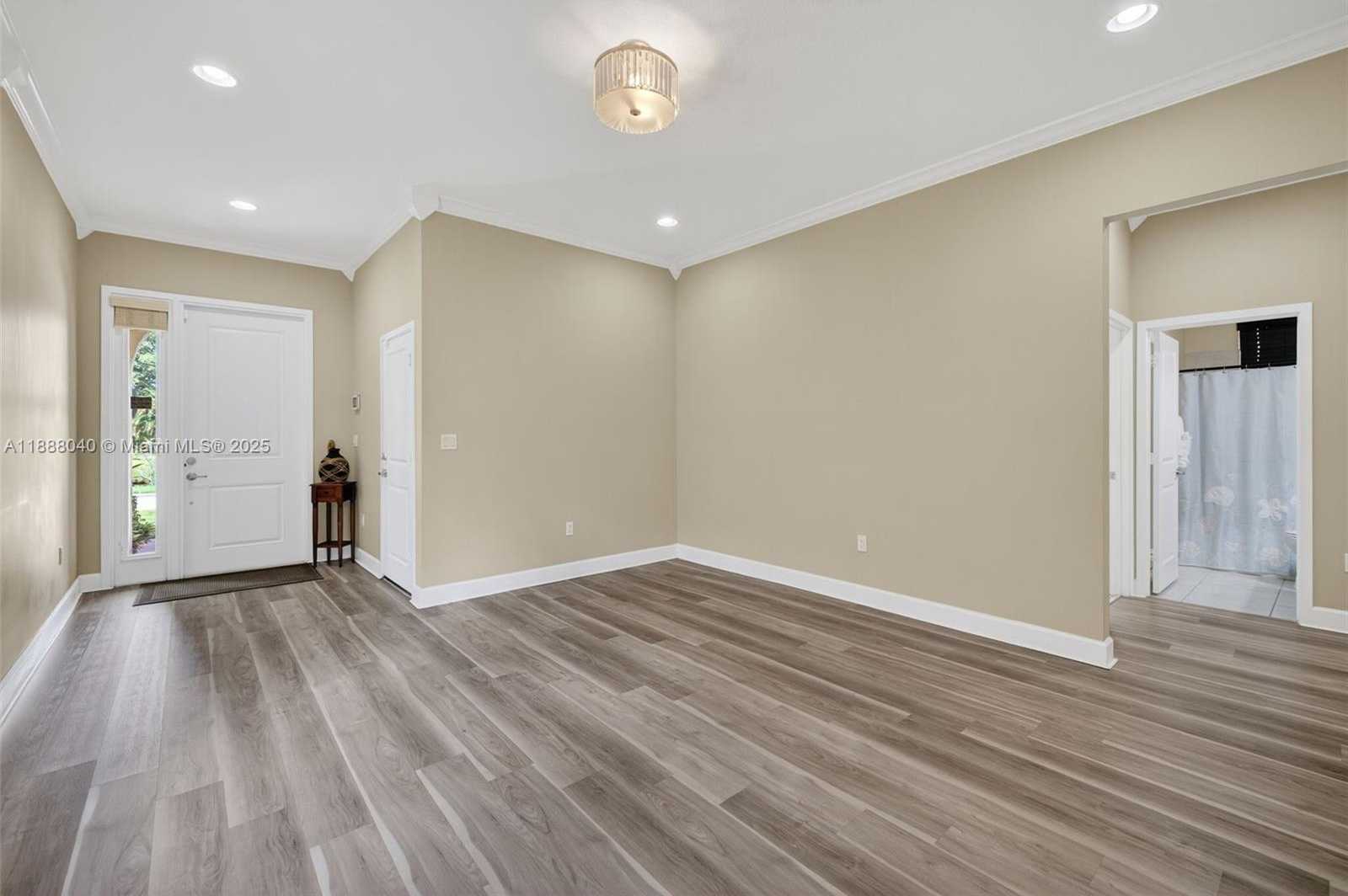 Small Image of 5316 NORTH WEST 48TH LN, Tamarac Number 13