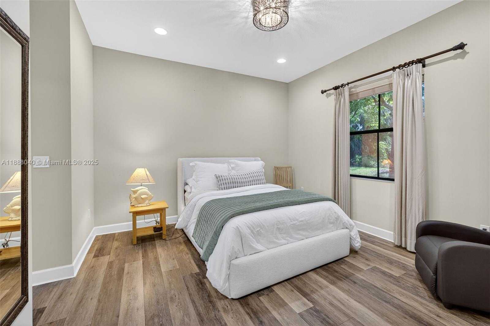 Small Image of 5316 NORTH WEST 48TH LN, Tamarac Number 17