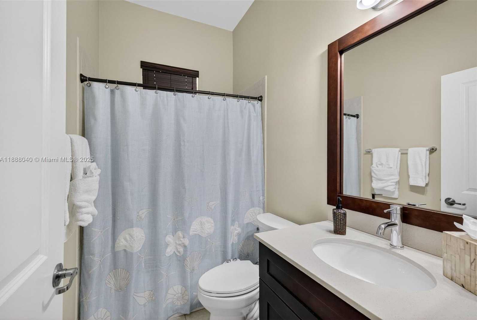 Small Image of 5316 NORTH WEST 48TH LN, Tamarac Number 23