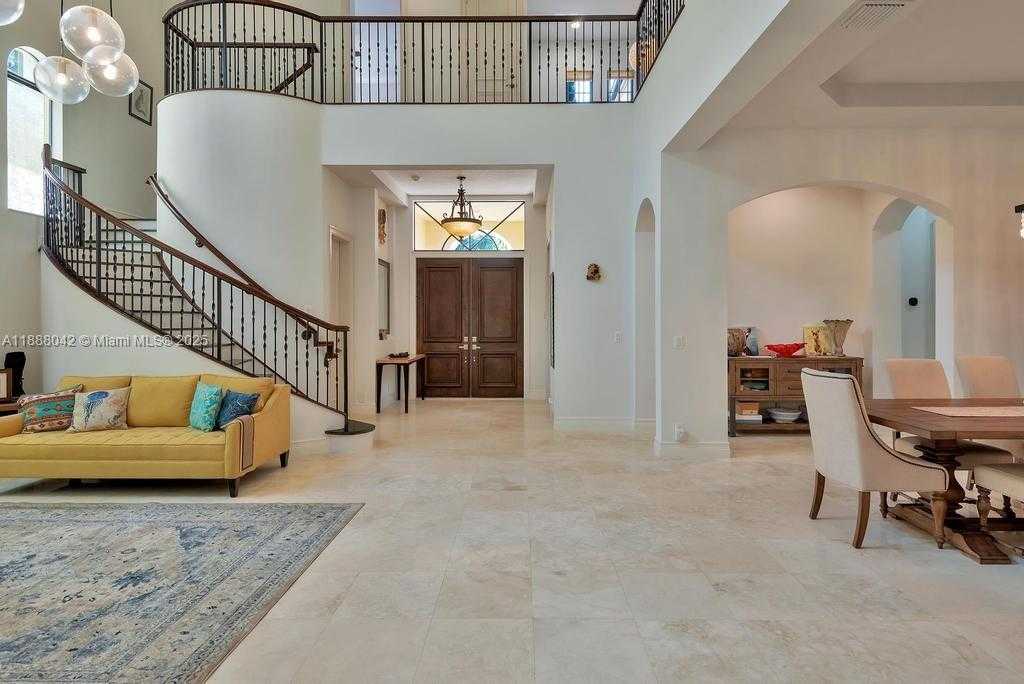 Small Image of 17931 LAKE AZURE WAY, Boca Raton Number 5