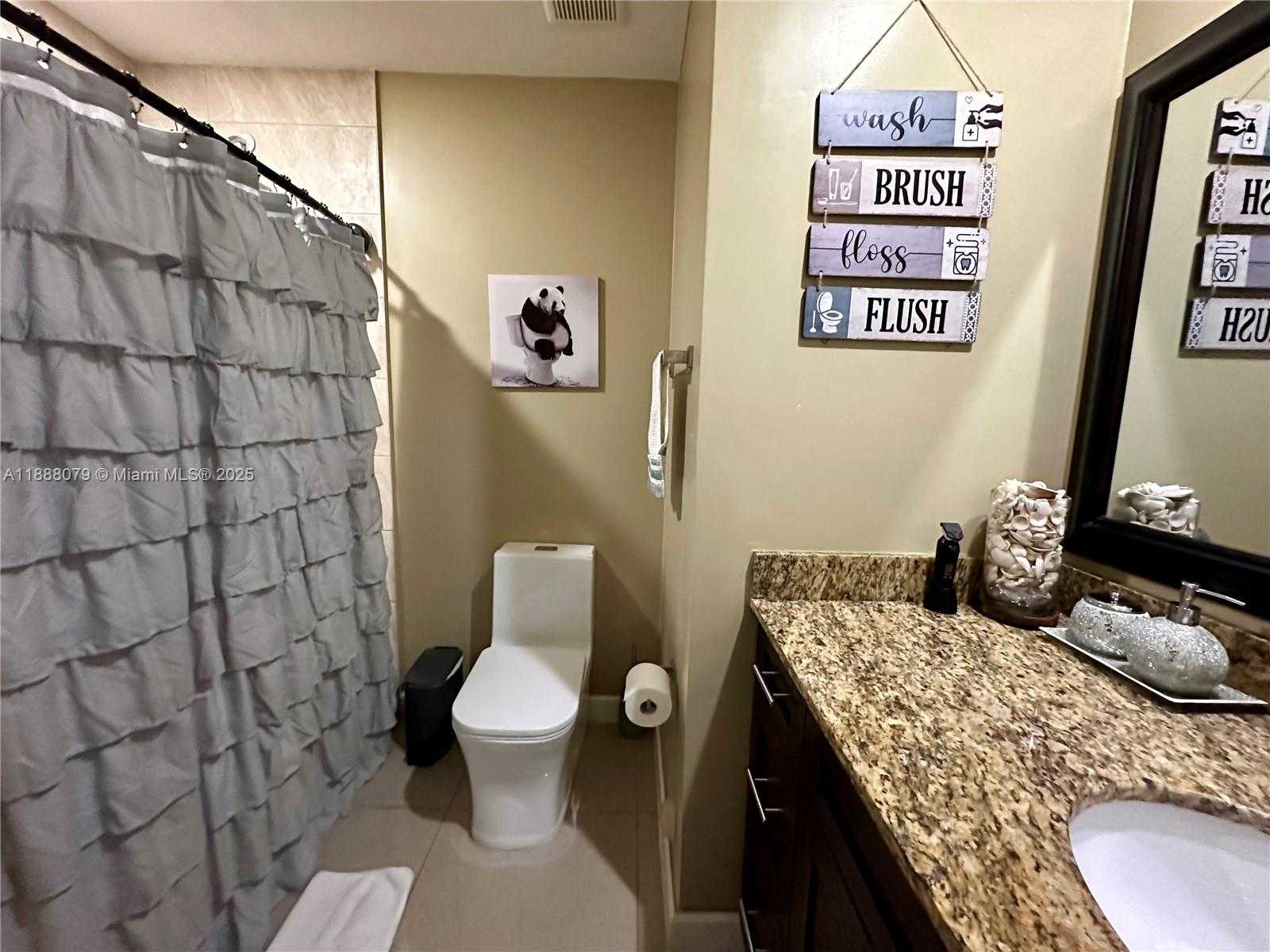 Small Image of 20461 SOUTH WEST 320TH ST, Homestead Number 16