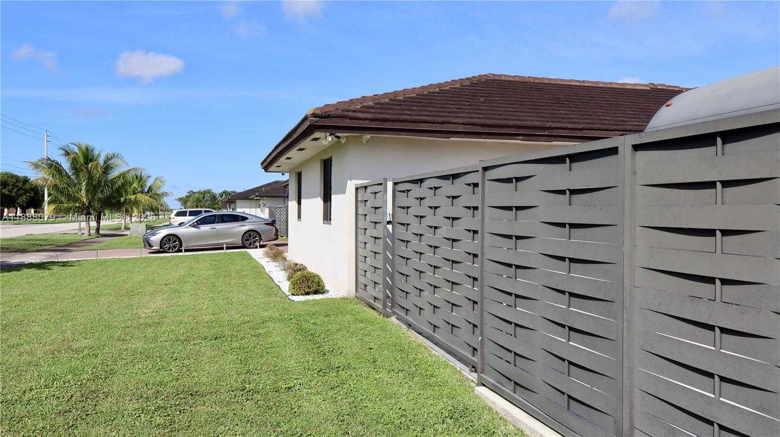 Small Image of 20461 SOUTH WEST 320TH ST, Homestead Number 30