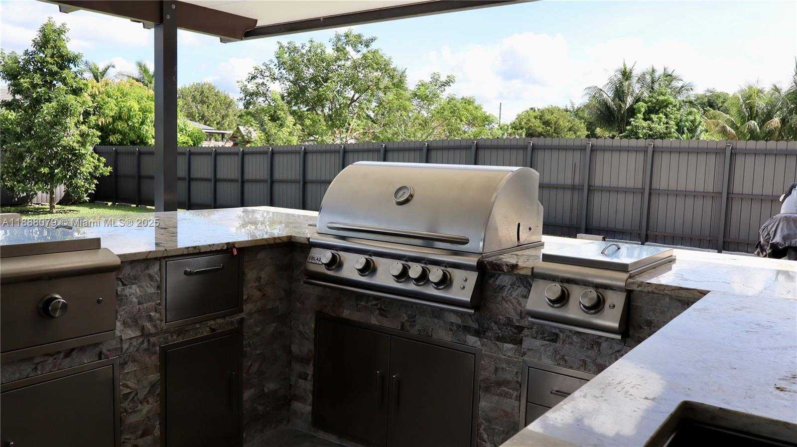 Small Image of 20461 SOUTH WEST 320TH ST, Homestead Number 38