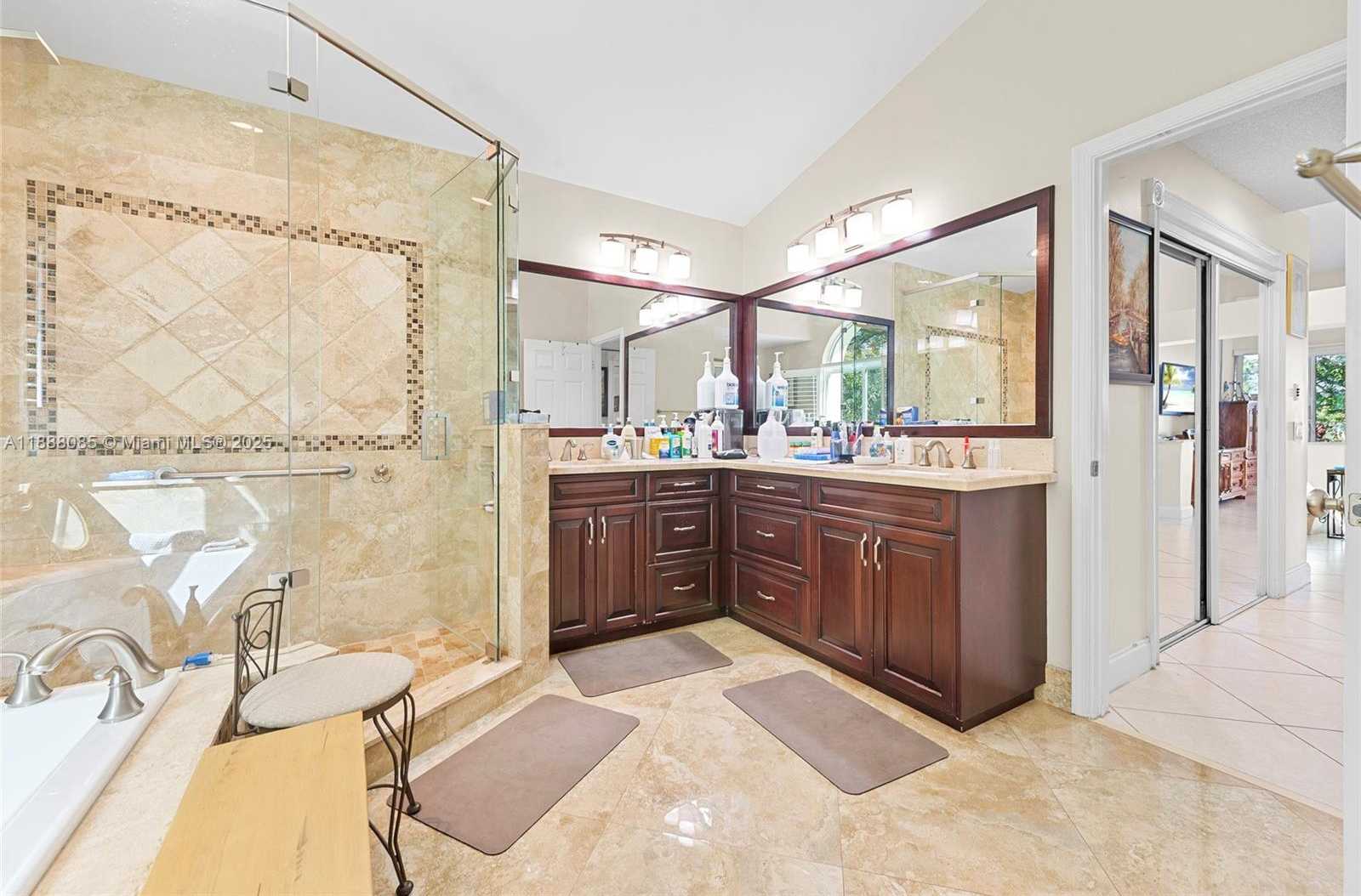 Small Image of 805 LAKE BLVD, Weston Number 13