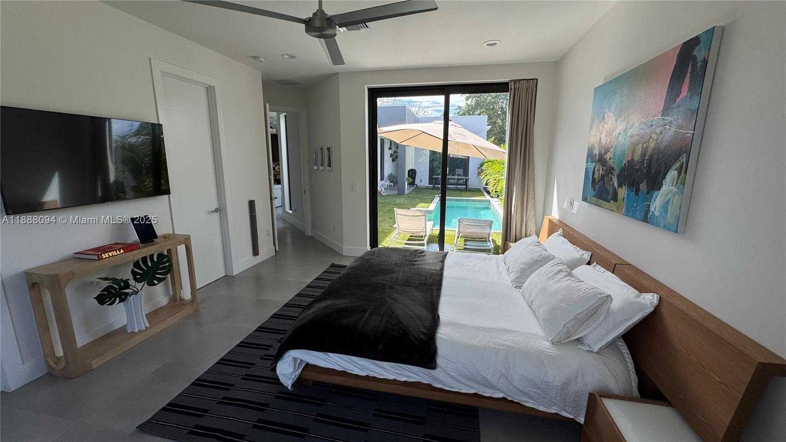 Small Image of 41 NORTH EAST 24TH ST, Wilton Manors Number 10