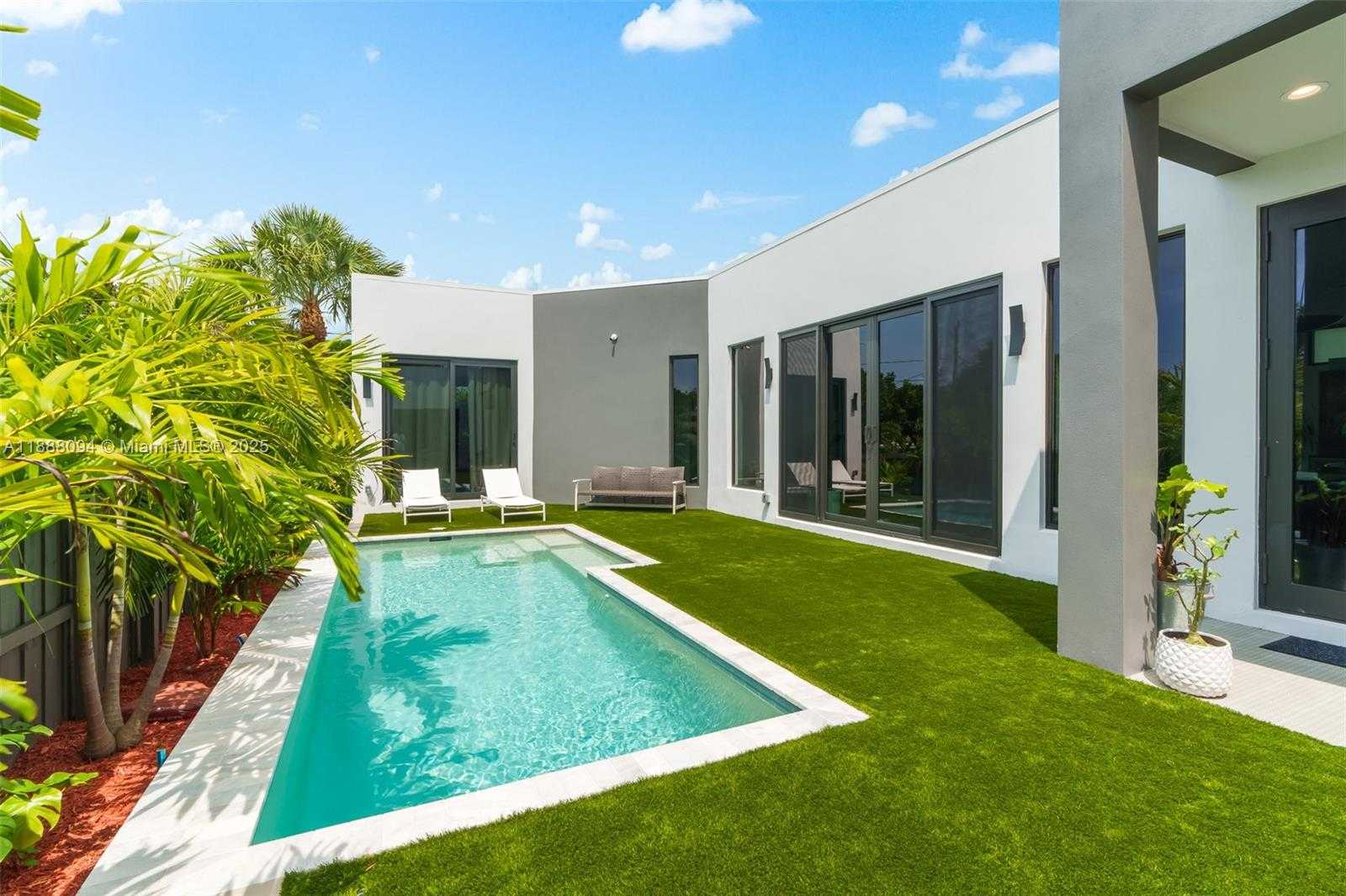 Small Image of 41 NORTH EAST 24TH ST, Wilton Manors Number 17