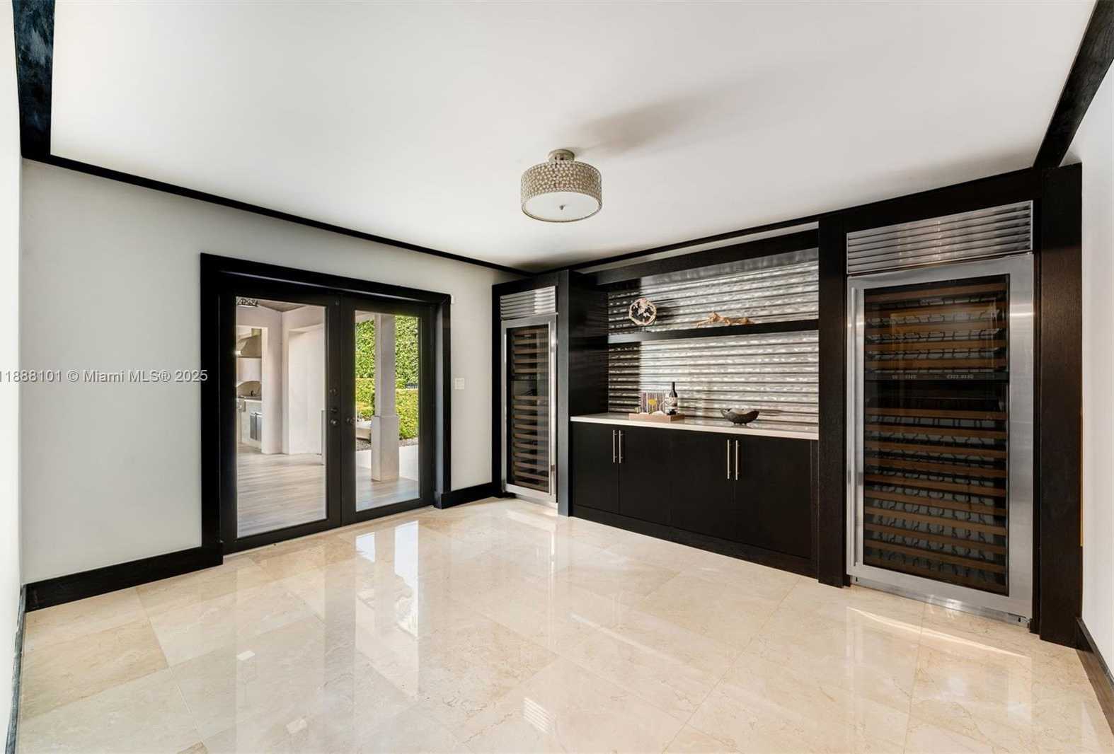 Small Image of 3310 GRANADA BLVD, Coral Gables Number 15