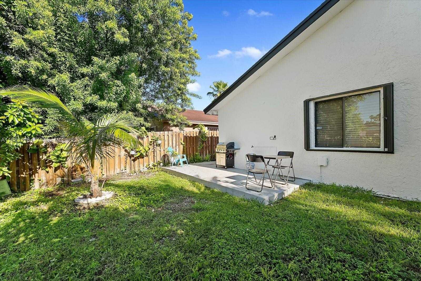 Small Image of 13556 SOUTH WEST 285TH TER, Homestead Number 23