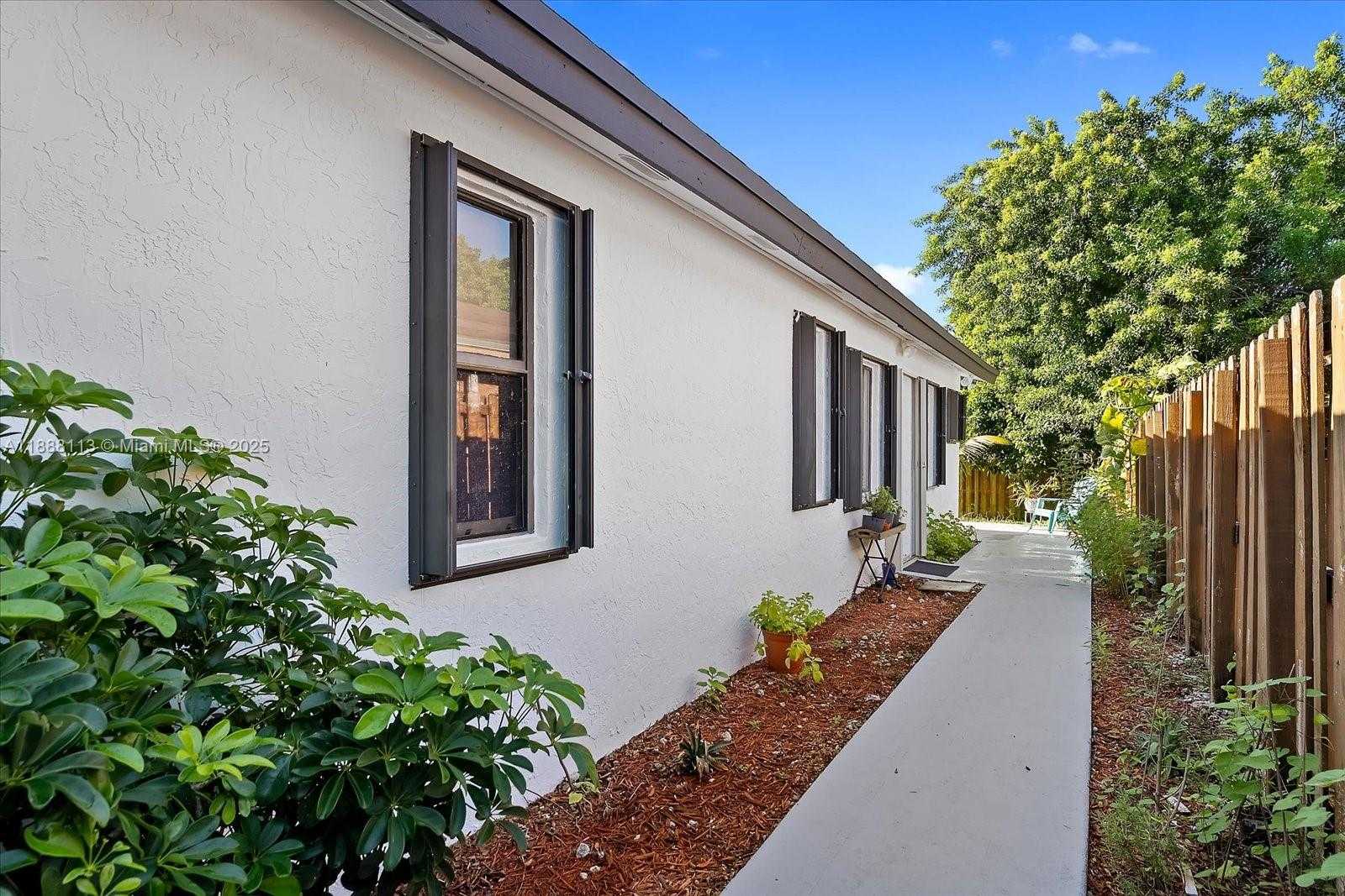 Small Image of 13556 SOUTH WEST 285TH TER, Homestead Number 25
