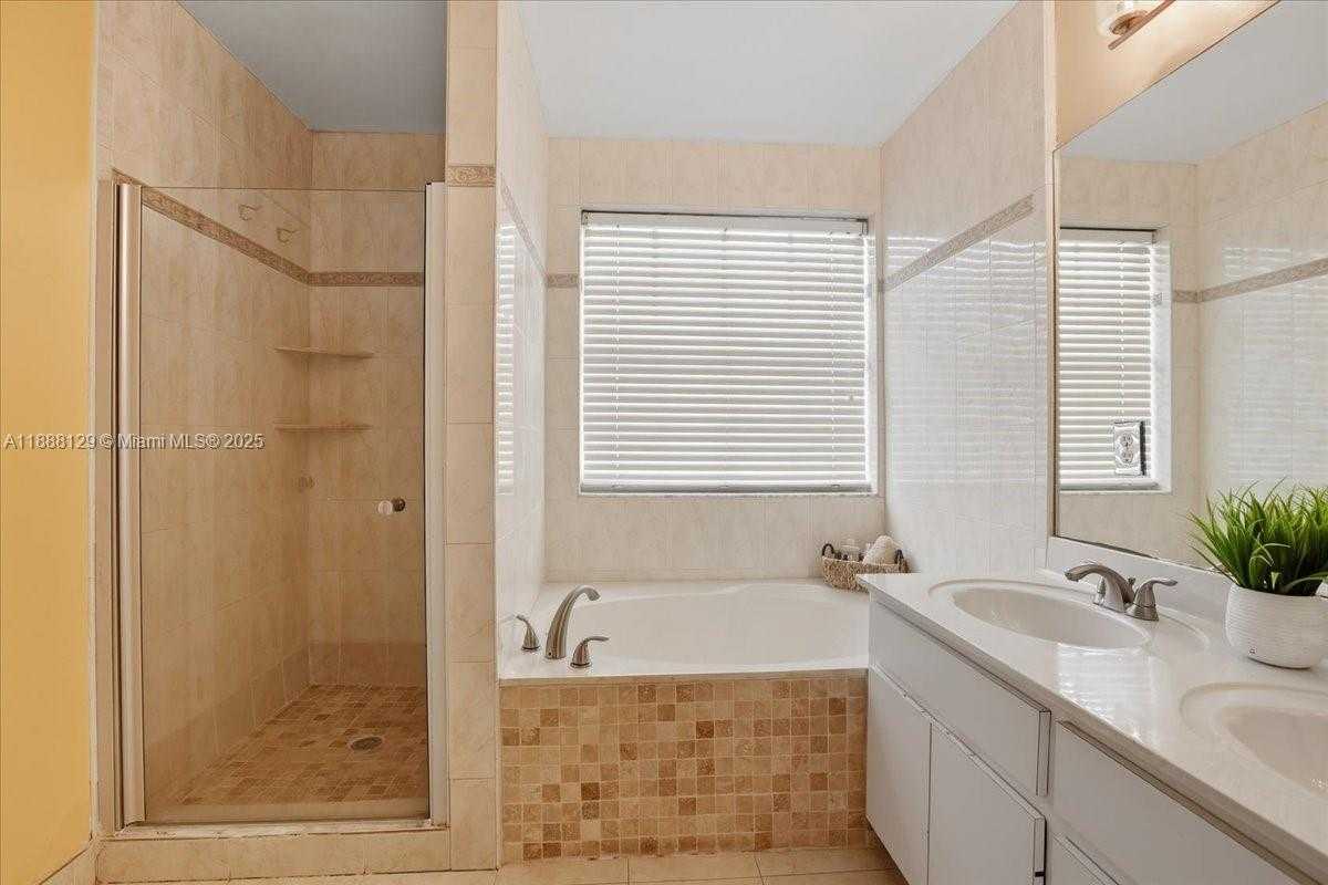Small Image of 11230 SOUTH WEST 59TH PL, Cooper City Number 25