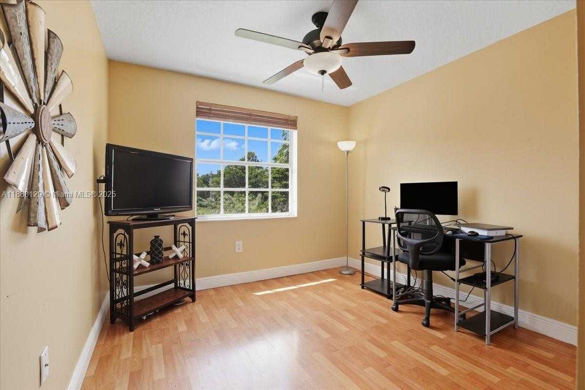Small Image of 11230 SOUTH WEST 59TH PL, Cooper City Number 31