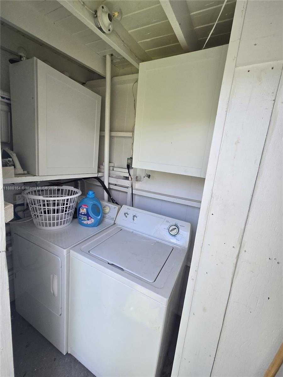 Small Image of 5240 NORTH EAST 16TH TER, Pompano Beach Number 20