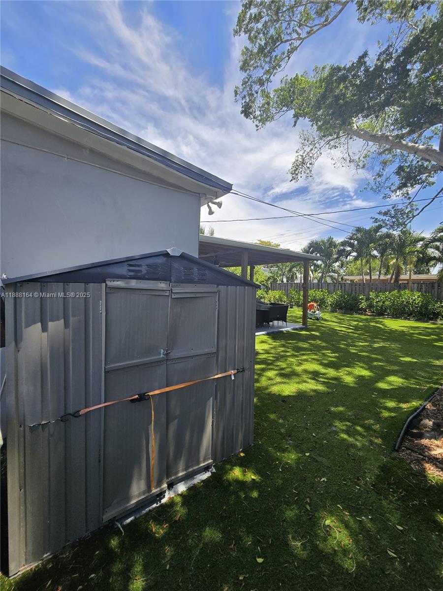 Small Image of 5240 NORTH EAST 16TH TER, Pompano Beach Number 26