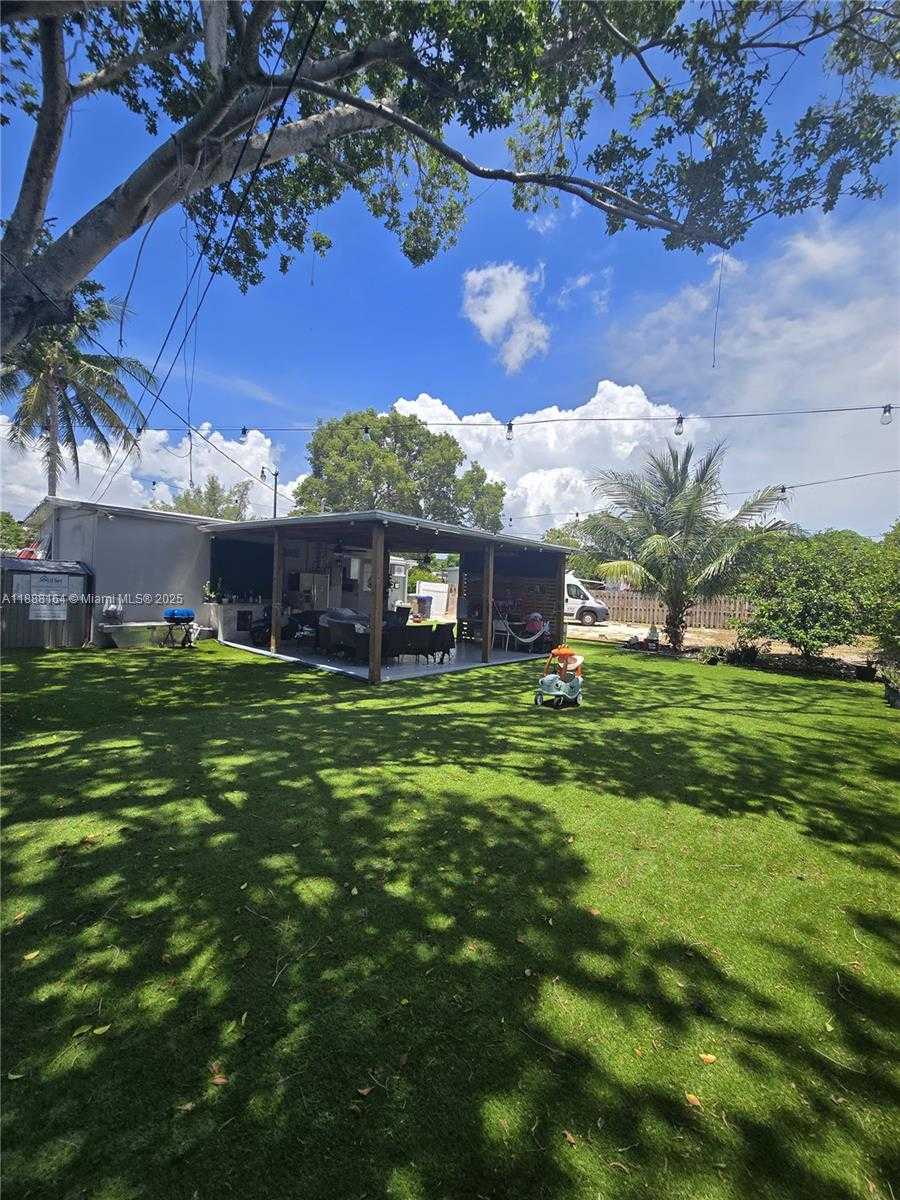 Small Image of 5240 NORTH EAST 16TH TER, Pompano Beach Number 27