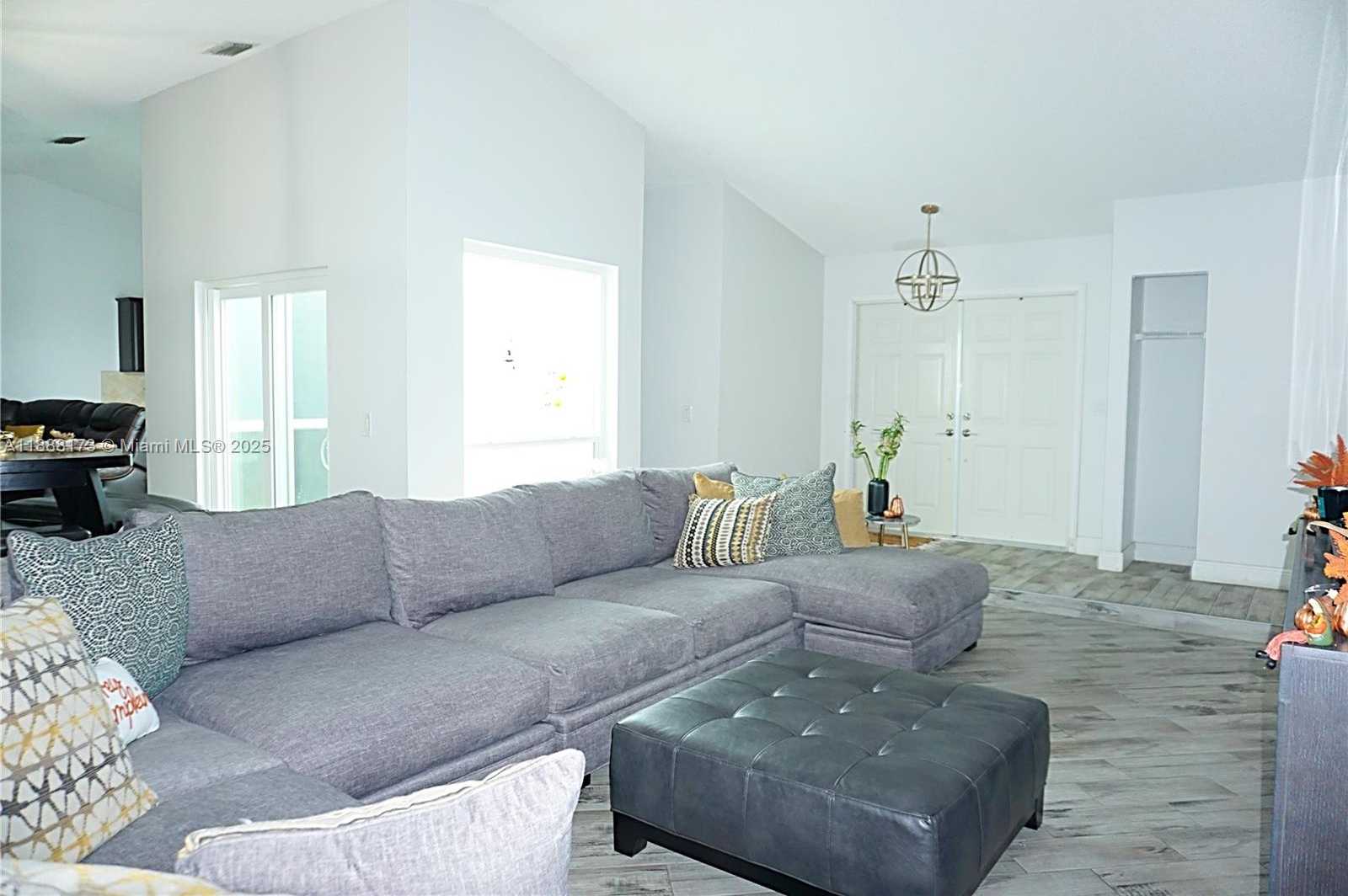 Small Image of 7952 NORTH WEST 51ST CT, Lauderhill Number 17