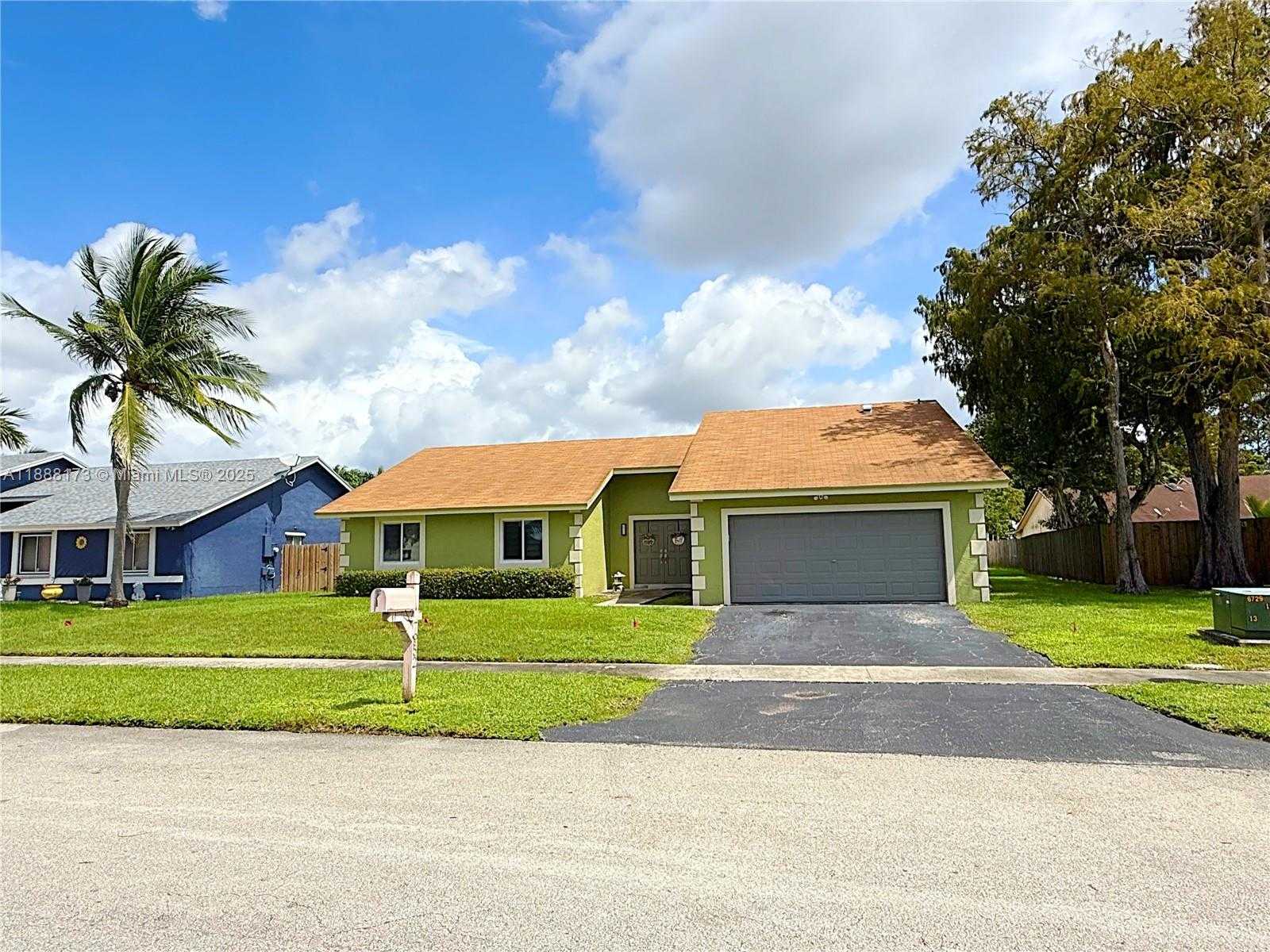 Small Image of 7952 NORTH WEST 51ST CT, Lauderhill Number 21